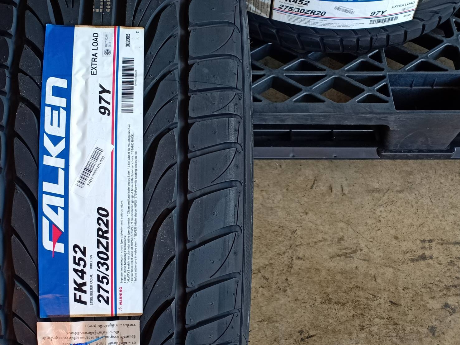 FALKEN 275/30ZR20 FK452 97Y MADE IN THAILAND