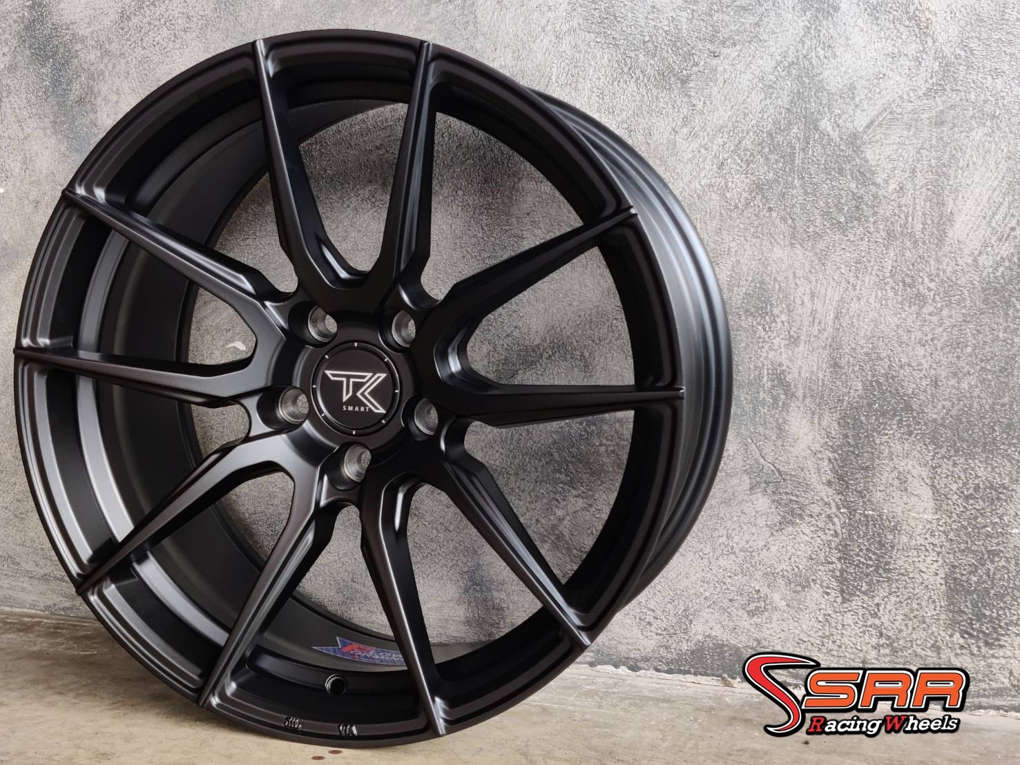 TK-SMART : TMF102 18X8.5 5X112-114.3 32 BLACK FLAT(ดำด้าน)