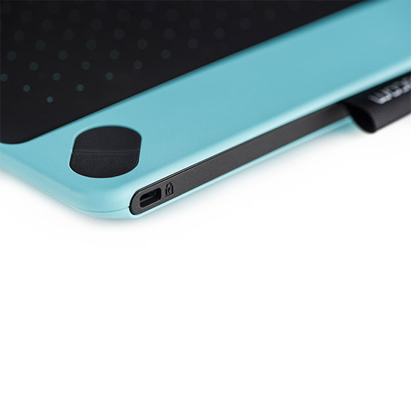 Intuos Comic Mint Blue