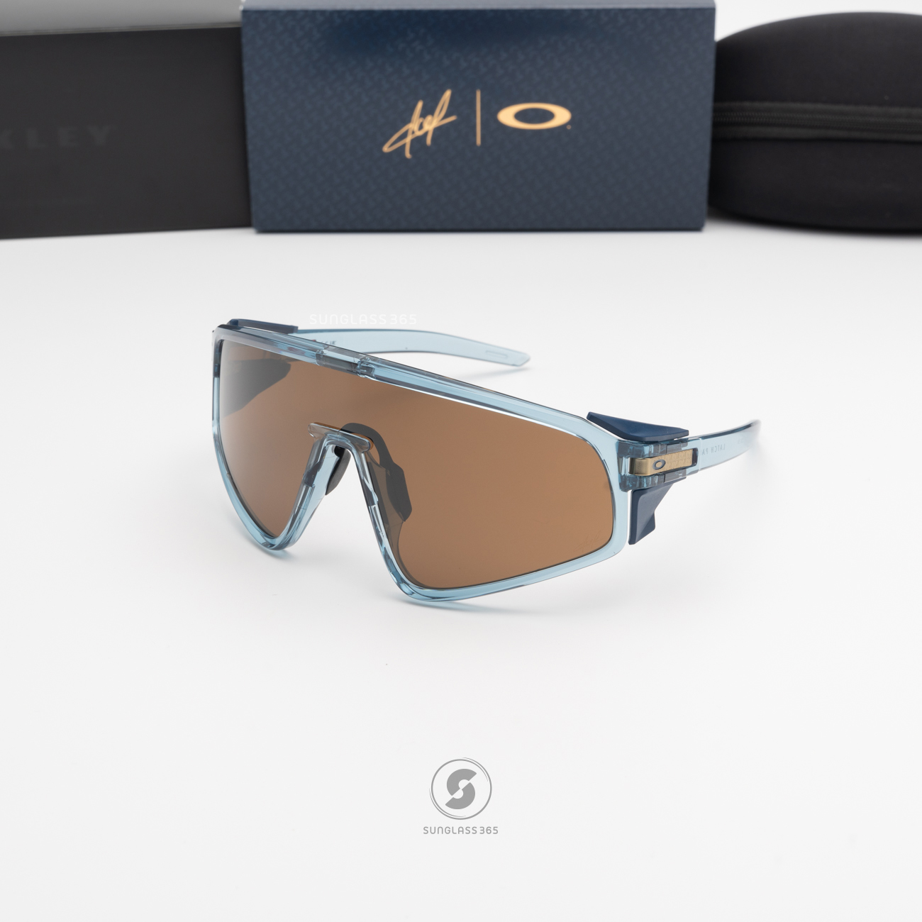 OAKLEY LATCH PANEL OO9404-08 Transparent Stonewash Prizm Tungsten