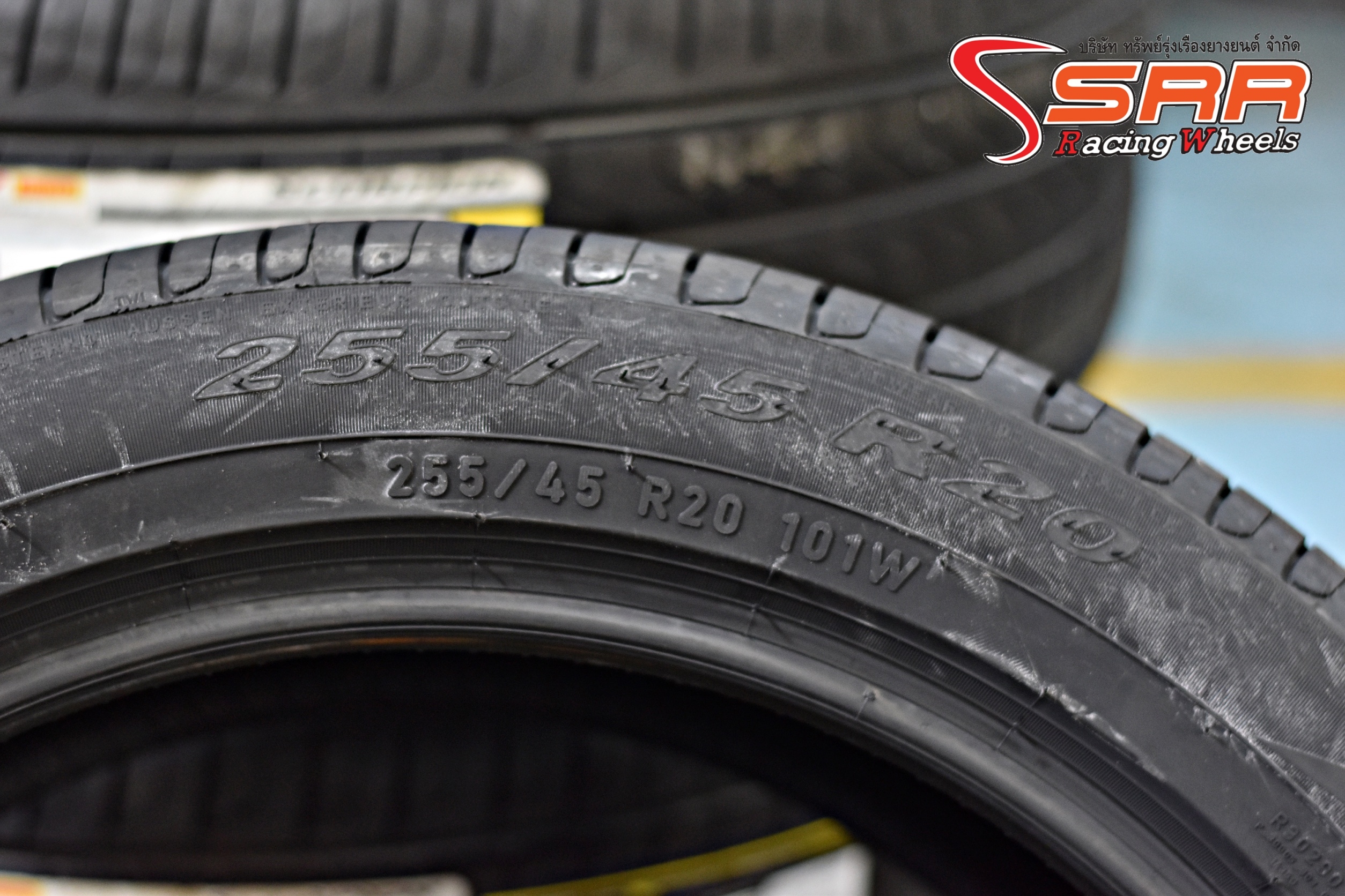 PIRELLI VERDE (MOE) RUNFLAT 255/45R20 ปี20