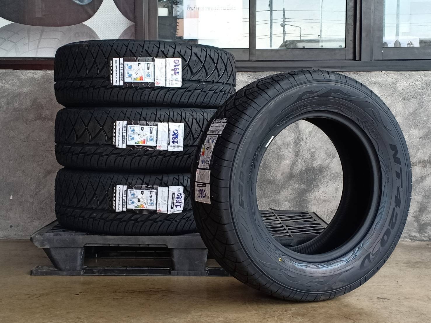 NITTO 265/60R18 NT 420SD 110V MADE IN MALAYSIA