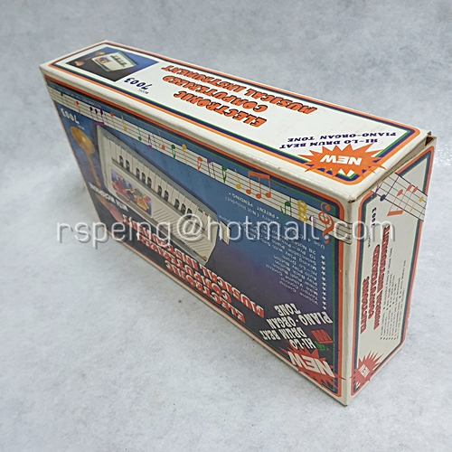 ของเล่นวินเทจ ยุค 80 อิเล็กโทน พร้อมไมโครโฟน (ใช้ไม่ได้) 80's Electronic Computerized Musical Instrument