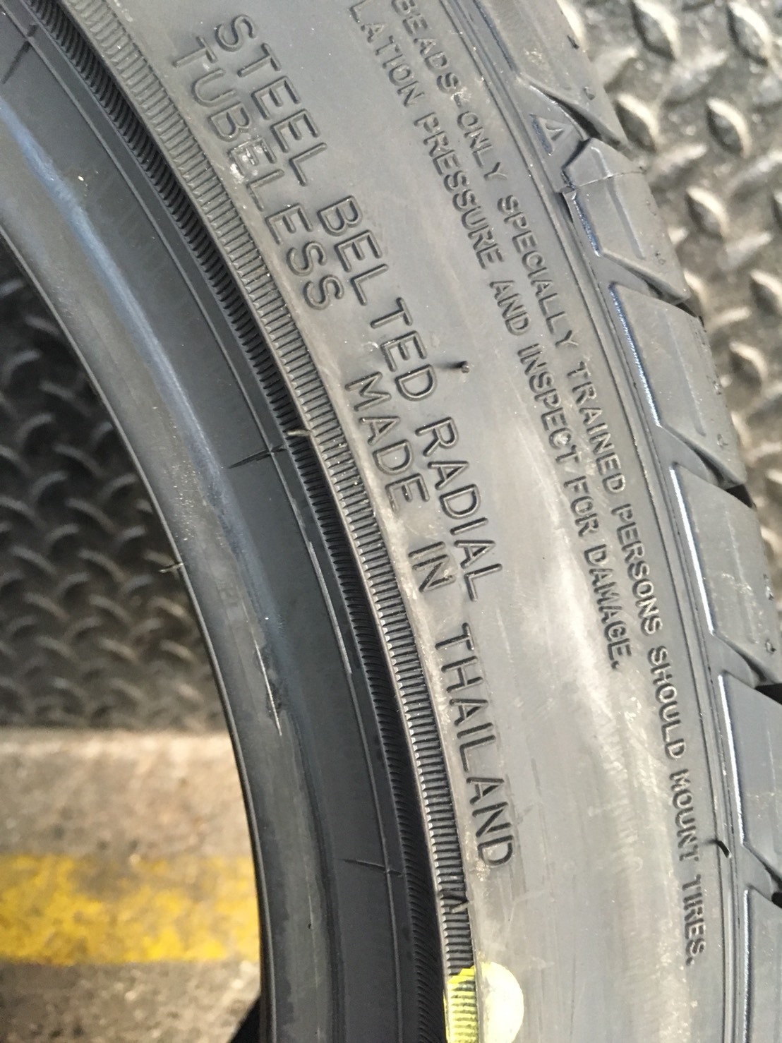 DUNLOP SP2050 195-45-16 ปี18 ซื้อ2แถม2