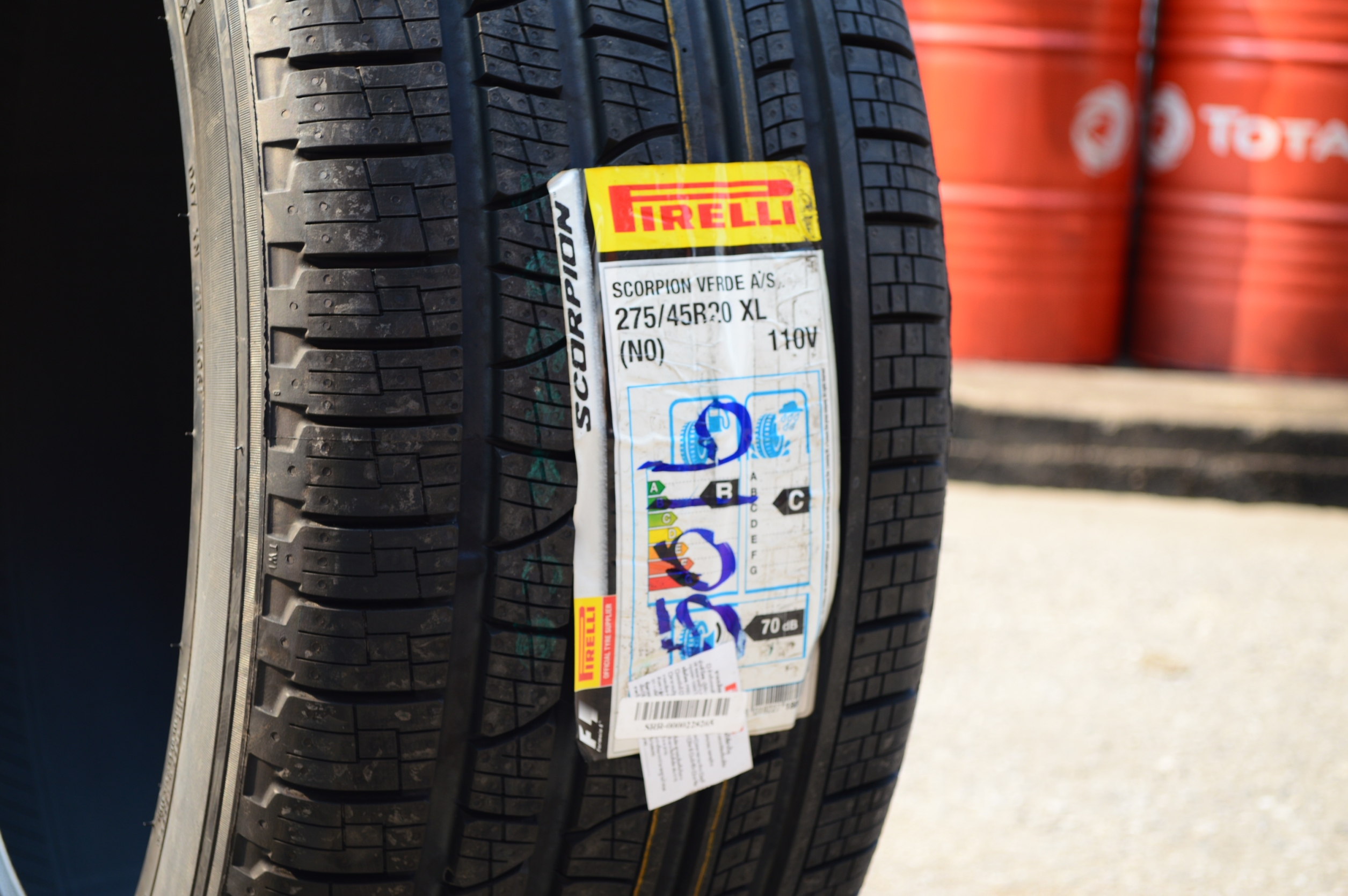 PIRELLI SCORPION ZERO 275-45-20 เส้น 6800 ปกติ 19800