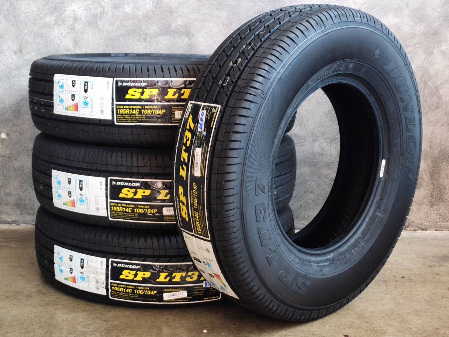 DUNLOP SPLT37 195R14 106/104P