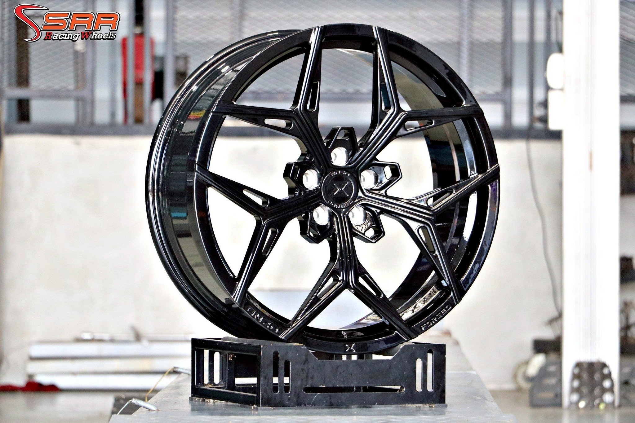 ENZO FORGED WP2907 ขอบ20 5รู108 (รูตรง)