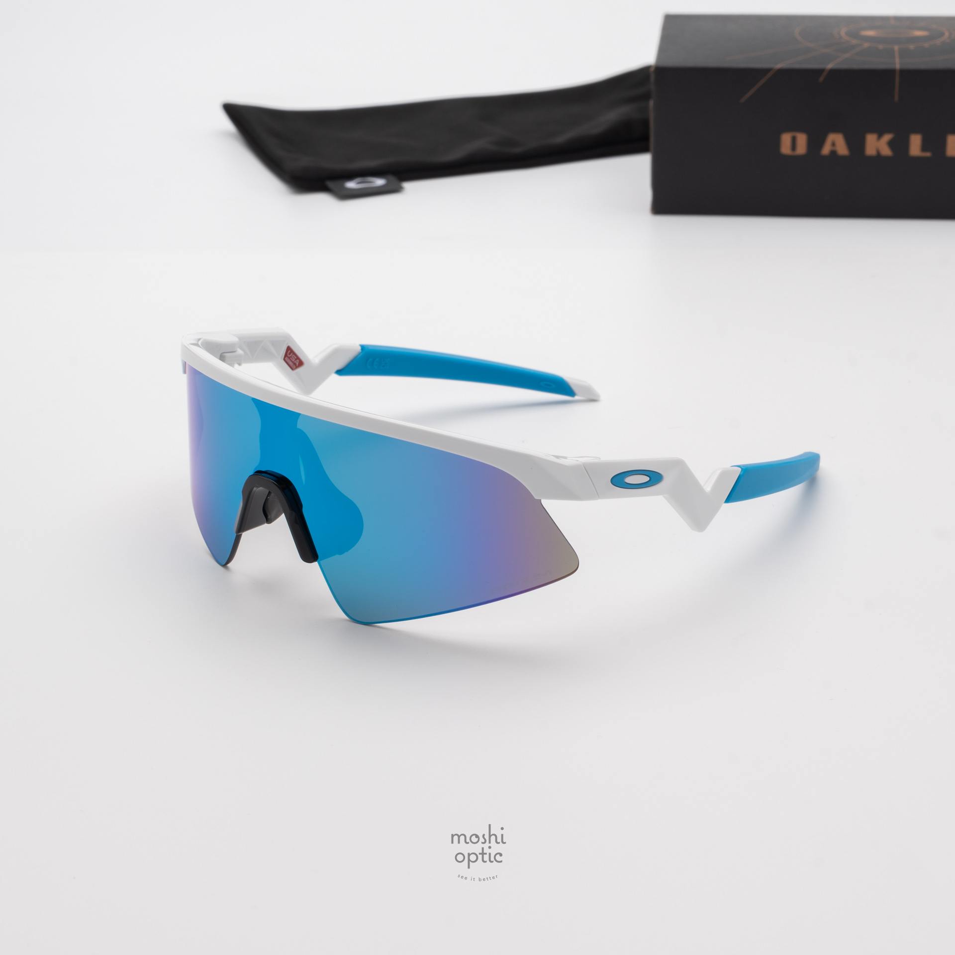 Oakley Resistor Sweep OJ9015-01 Polished White Prizm Sapphire