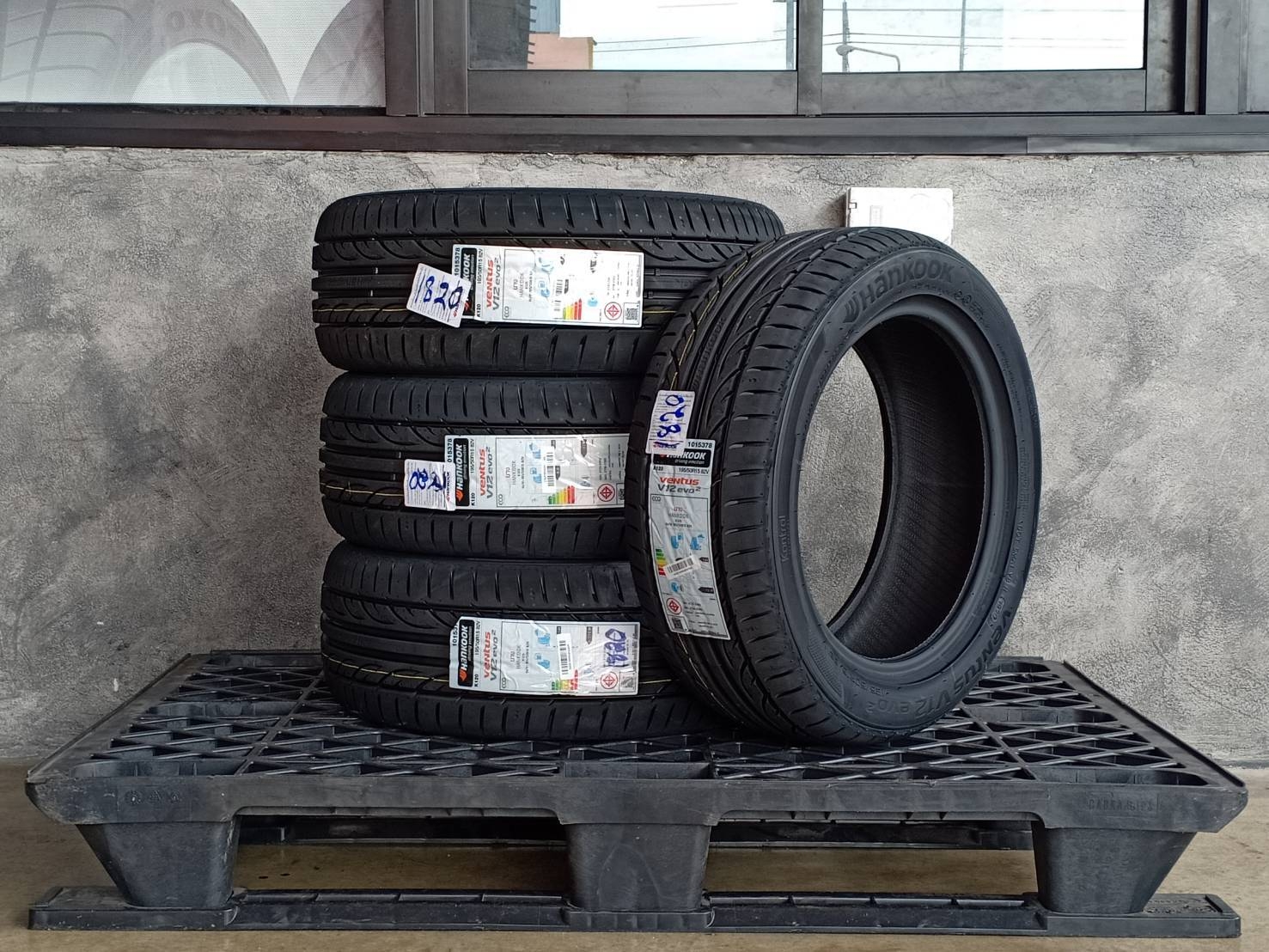 HANKOOK 195/50R15 VENTUS V12 EVO2 82V MADE IN KOREA