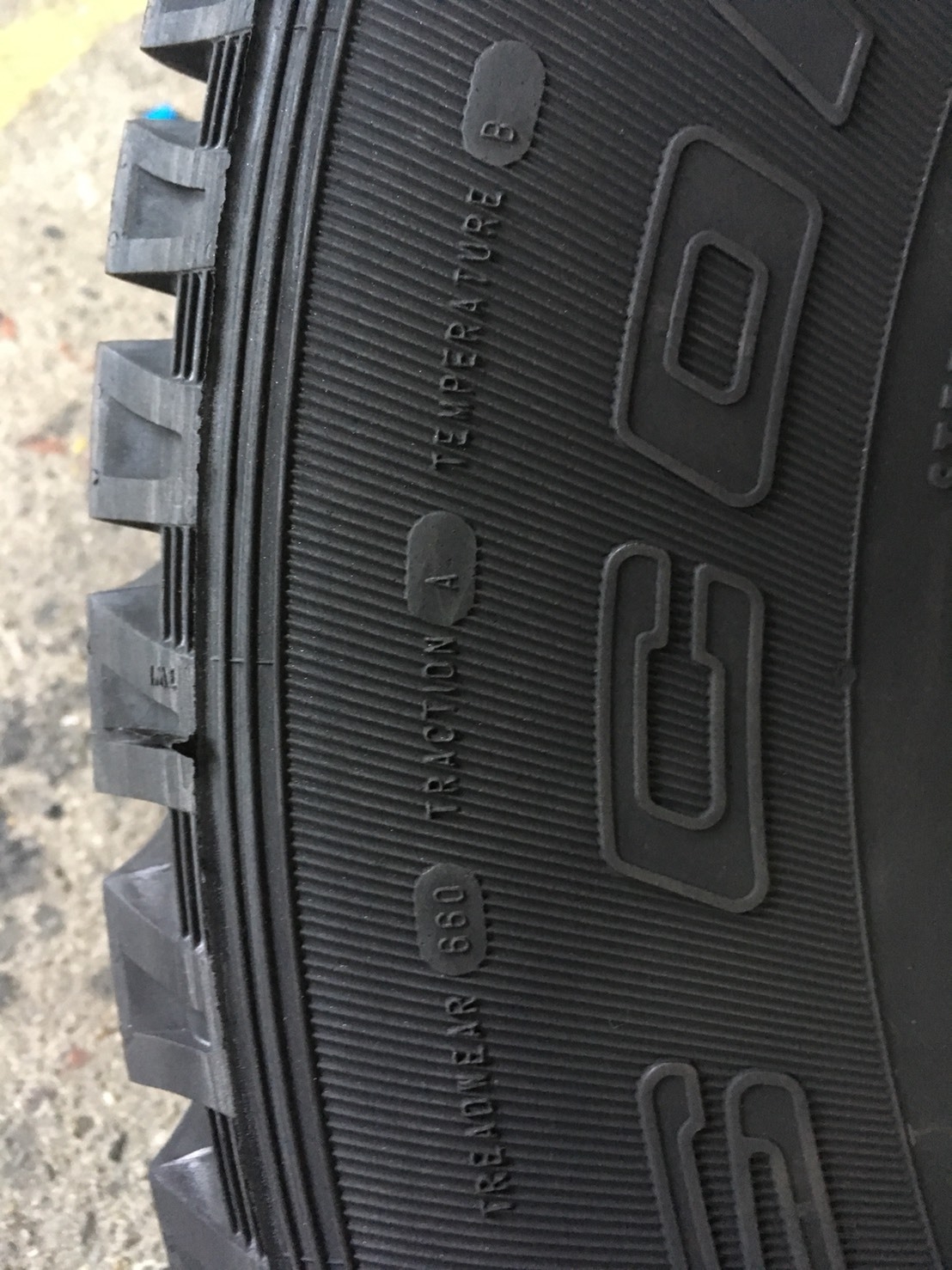 CONTINENTAL CONTACT AT 255/70-15 เส้น 4500 ปกติ 5500 ปี18