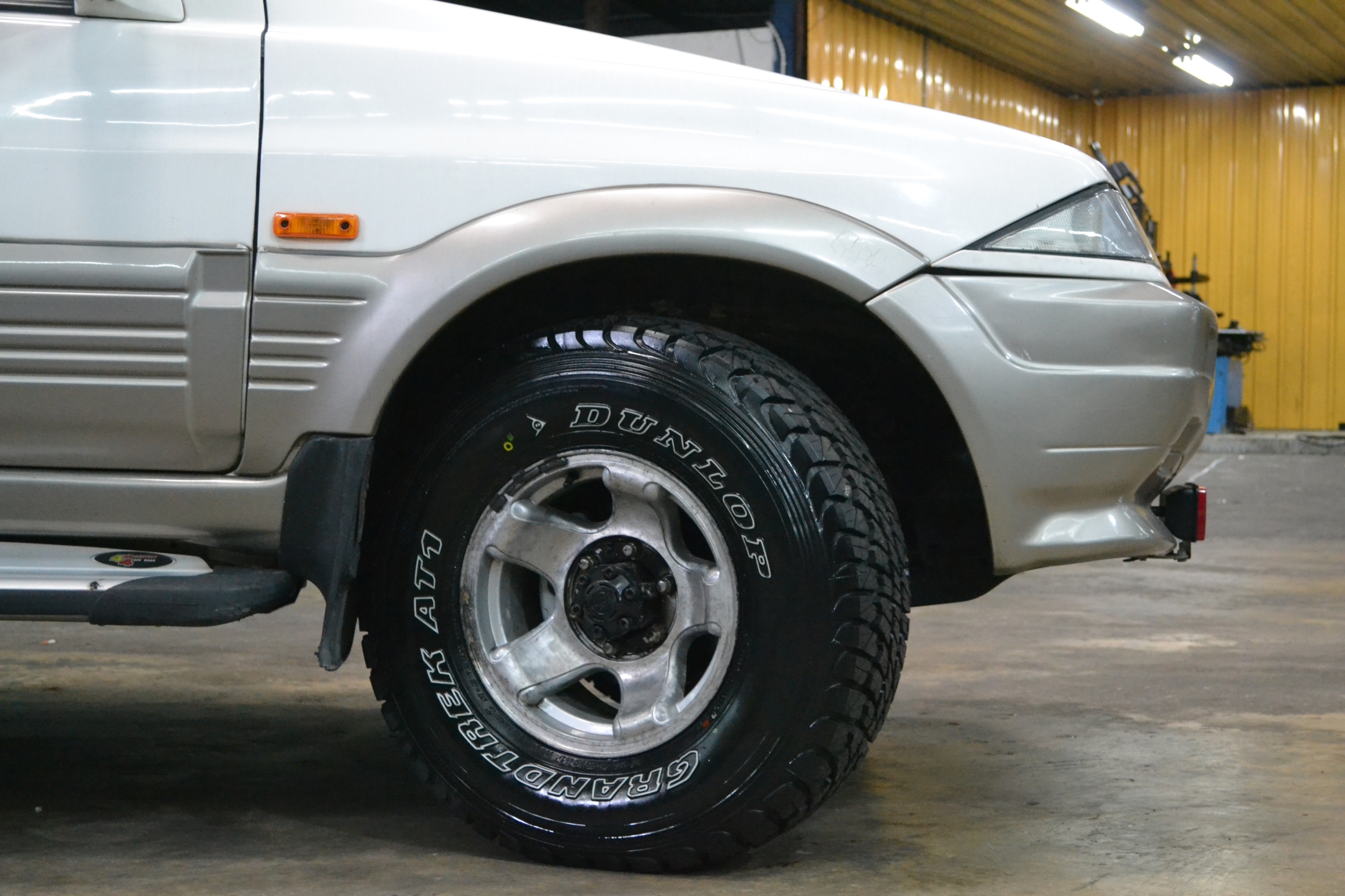 Dunlop Grandtrek at1 31X10.5R15 ซื้อ2แถม2 ใส่กะบะ