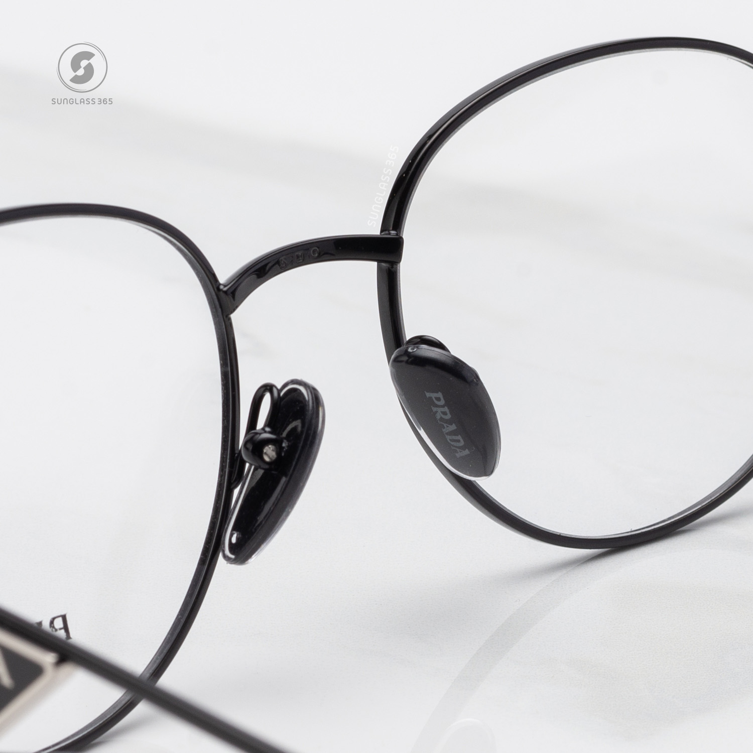 แว่นสายตา PRADA PRA50V 1AB1O1