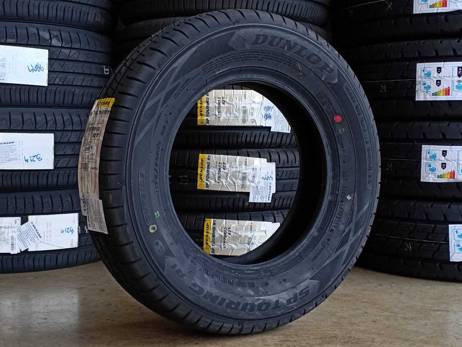 DUNLOP SP TOURING R1 175/70R13 82T (ปี19)