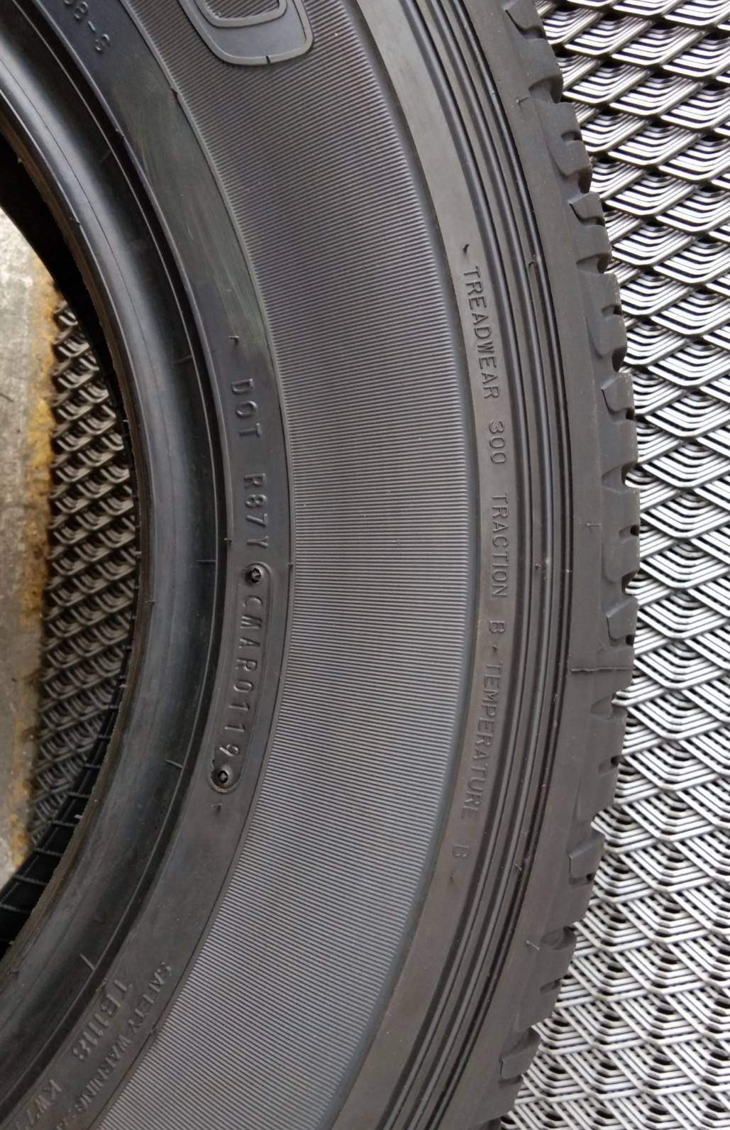 #แนะนำยางรถยนต์ ยี่ห้อ #DUNLOP #AT20 #คุณภาพดีเยี่ยม #ราคามิตรภาพ#สำหรับรถขนานใหญ่และSUV ขอบ17"นิ้ว