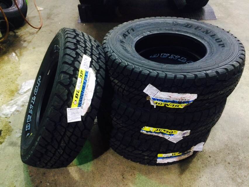 Dunlop Grandtrek at1 31X10.5R15 ปี17 ซื้อ2แถม2