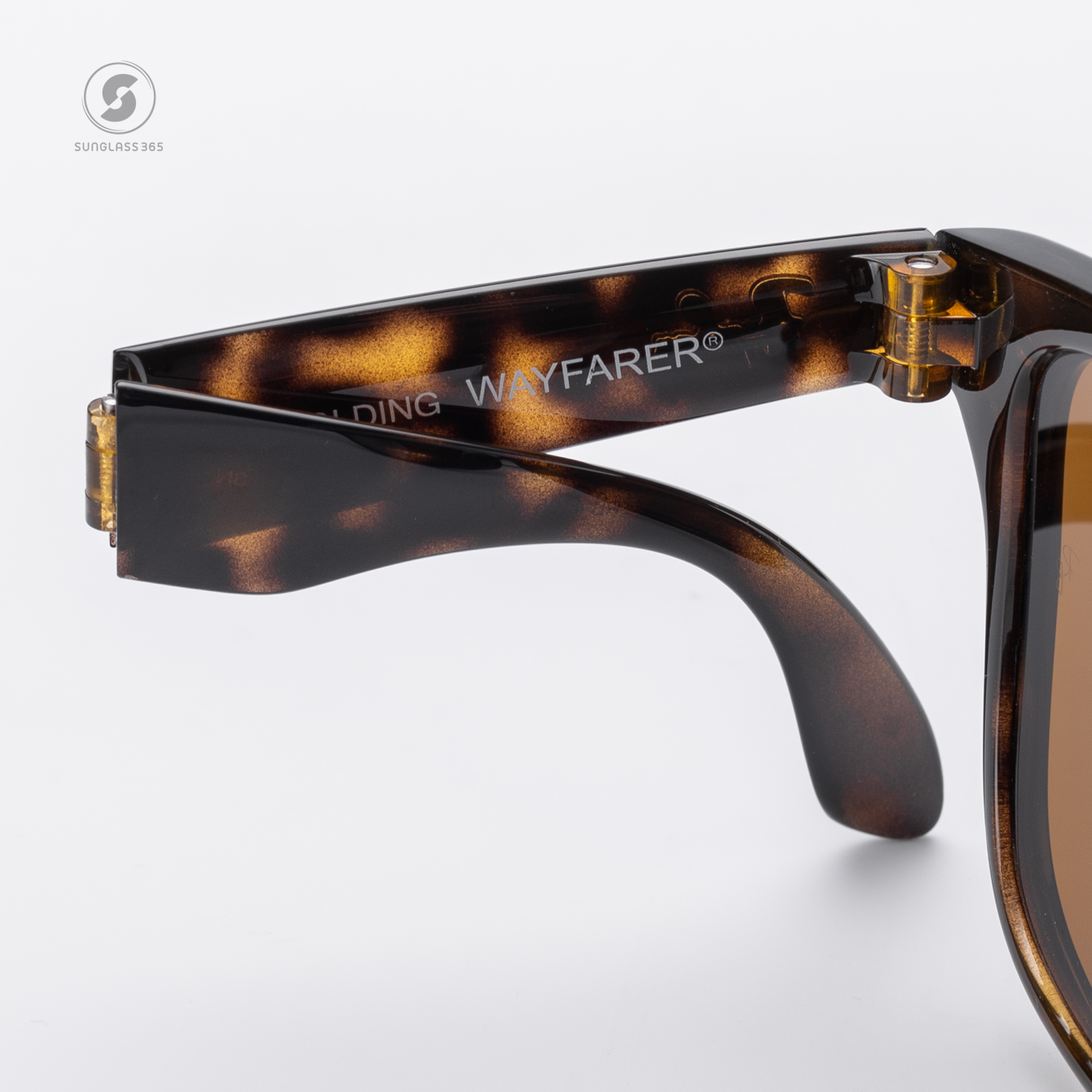 RayBan Wayfarer Folding RB4105 710