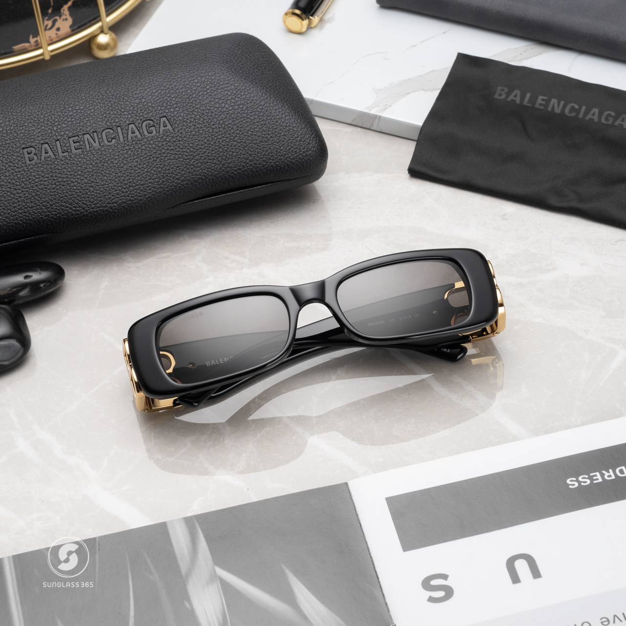 แว่นกันแดด Balenciaga Dynasty Rectangle BB0096S 001