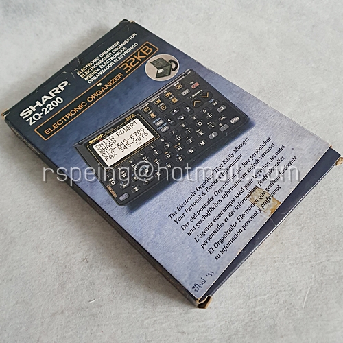 Sharp ZQ-2020 32 KB Electronic Organizer