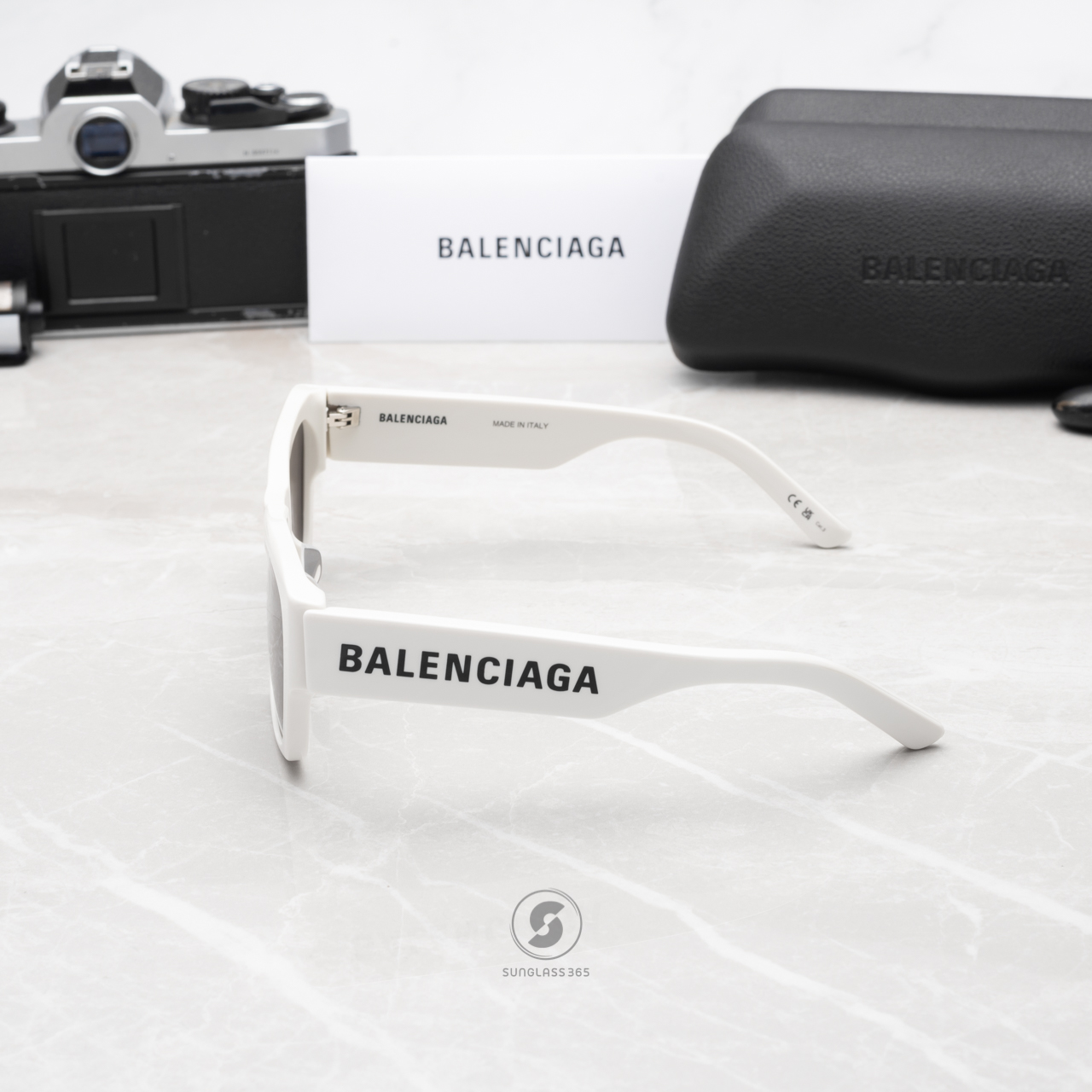 แว่นกันแดด Balenciaga Max Square Af BB0262SA 003