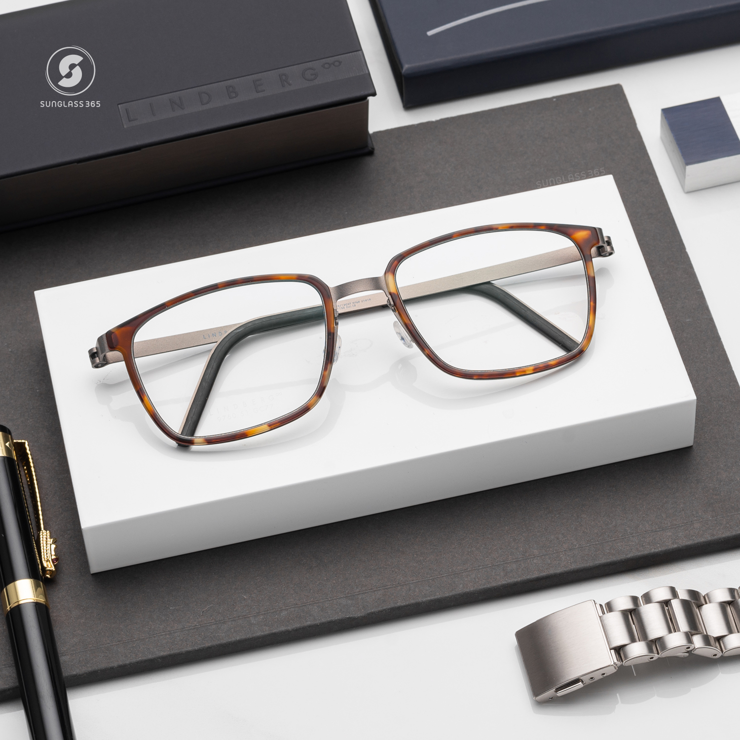แว่นสายตา Lindberg Strip Titanium 028 13C87 9760 T207 10