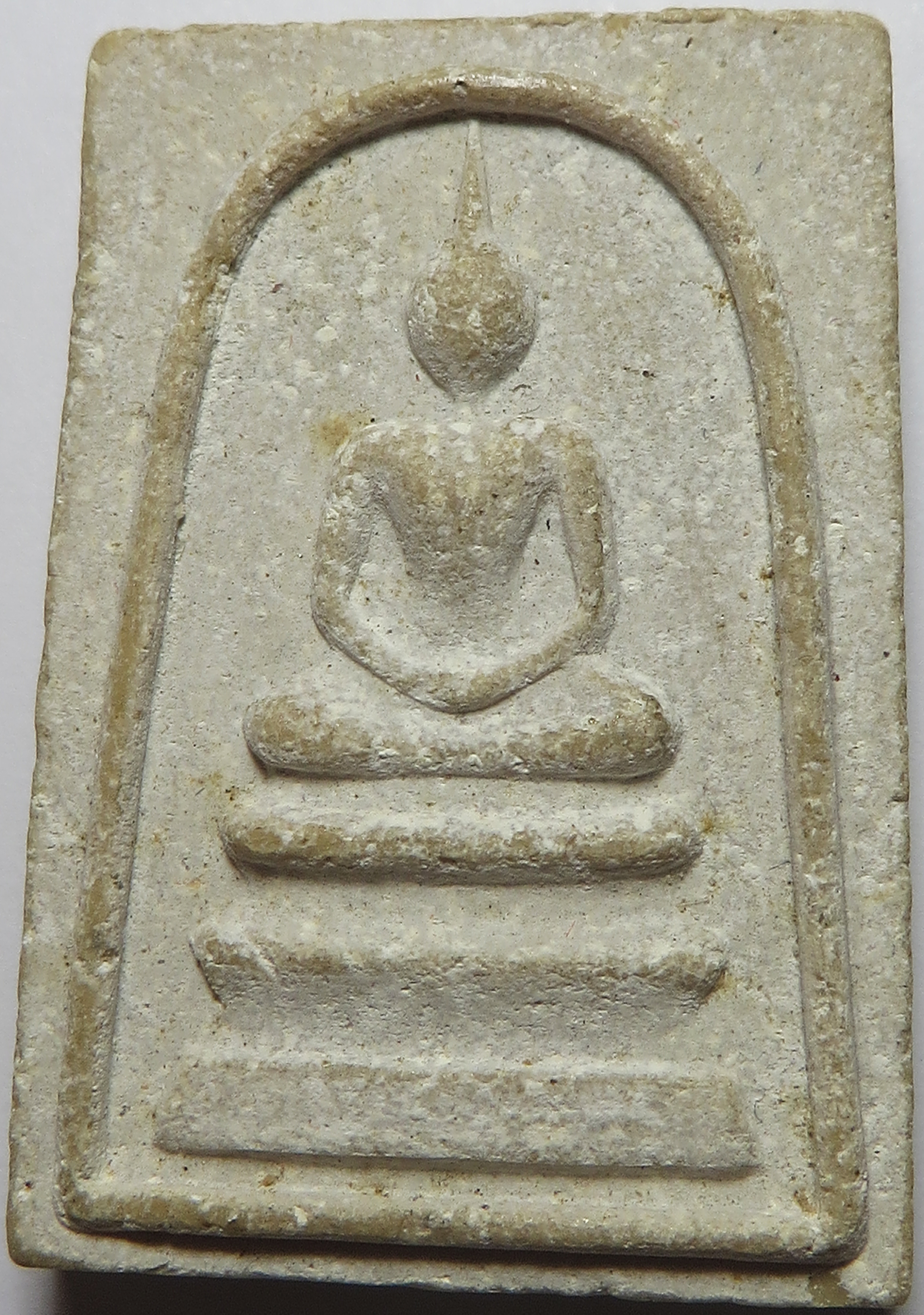 1301 พระสมเด็จ หลวงพ่อแพ วัดพิกุลทอง จังหวัดสิงห์บุรี อนุสรณ์ 100 ปี พ.ศ.2535 เนื้อผงเกสร ( รับประกัน พระแท้ + ส่งฟรี ทั่วประเทศ )