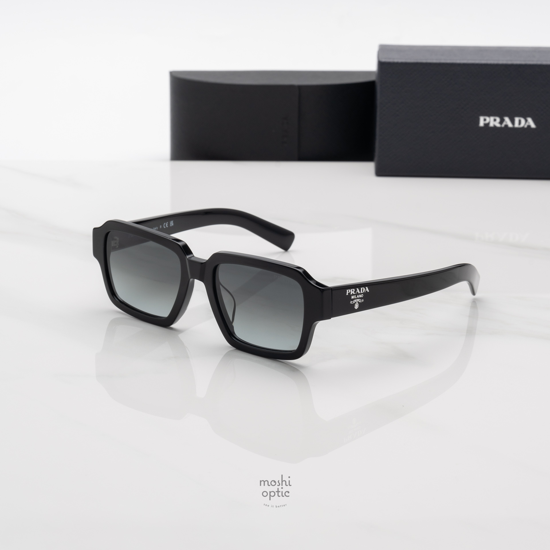 แว่นกันแดด PRADA PR02ZSF AB06T