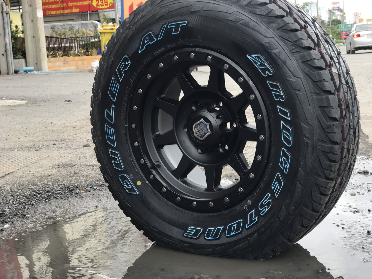 ล้อแท้ MICKEY THOMPSON DEEGAN38 ขอบ16 มาใหม่