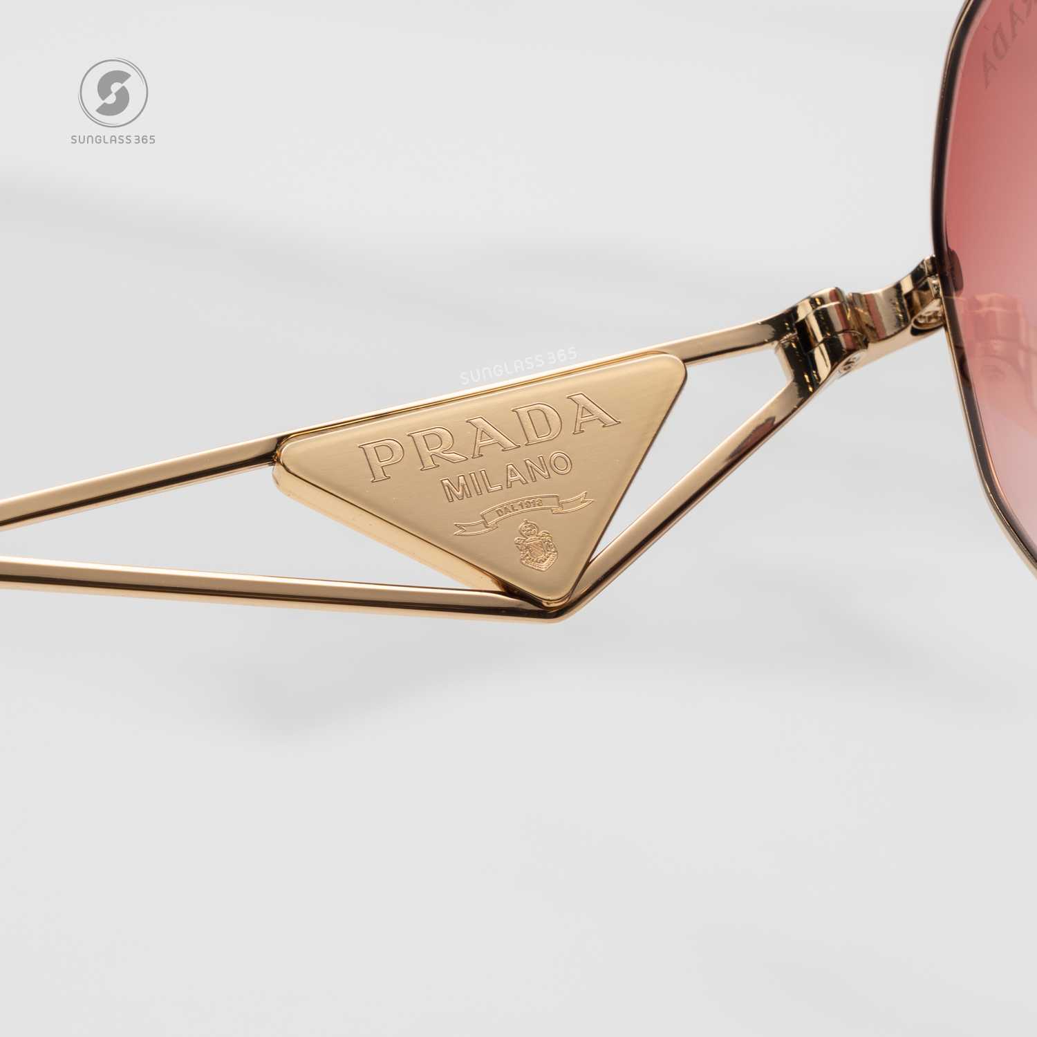 PRADA PRA51S 5AK40C Gold