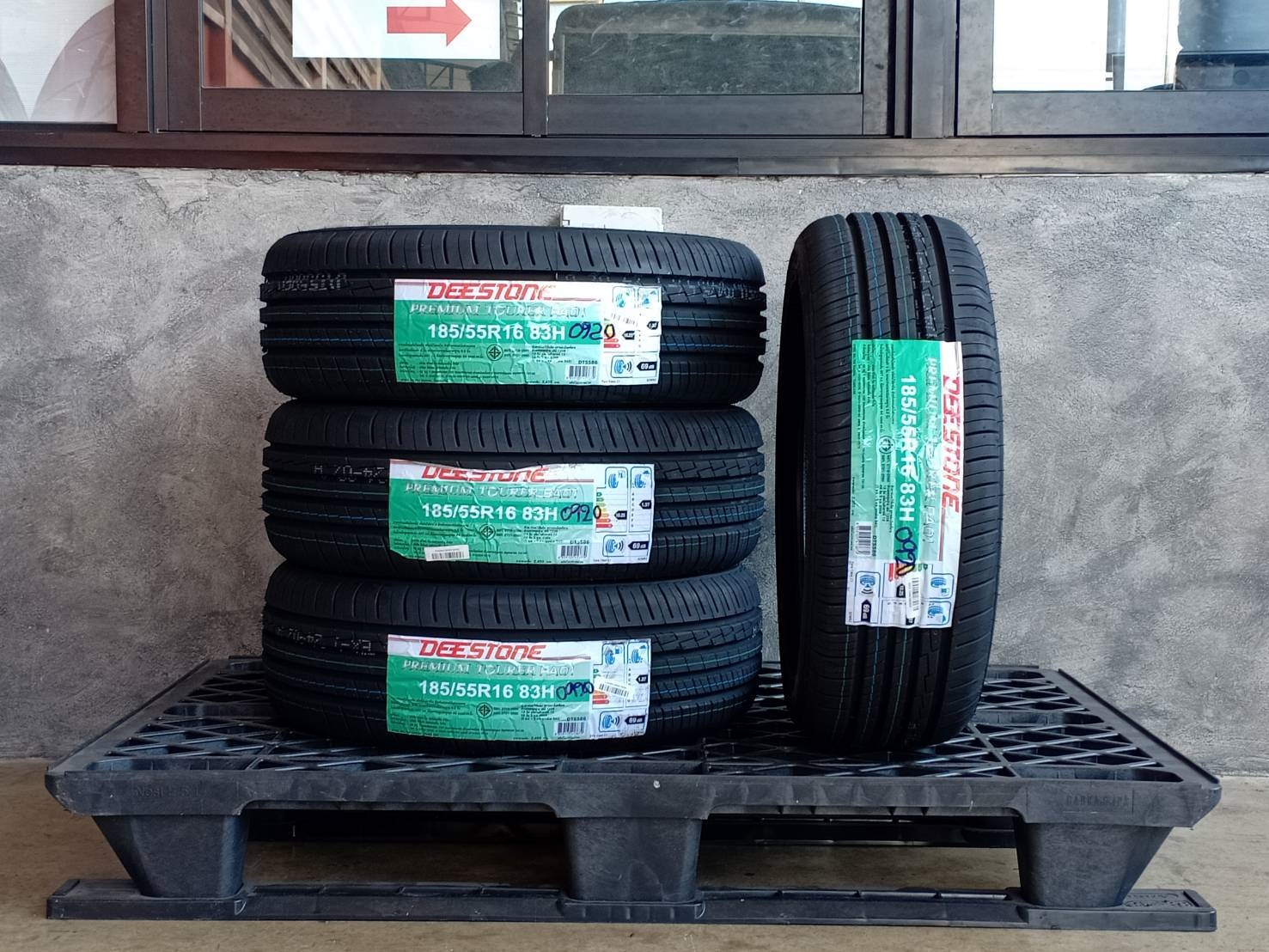 DEESTONE 185/55R16 PREMIUM TOURER RA01 83H MADE IN THAILAND