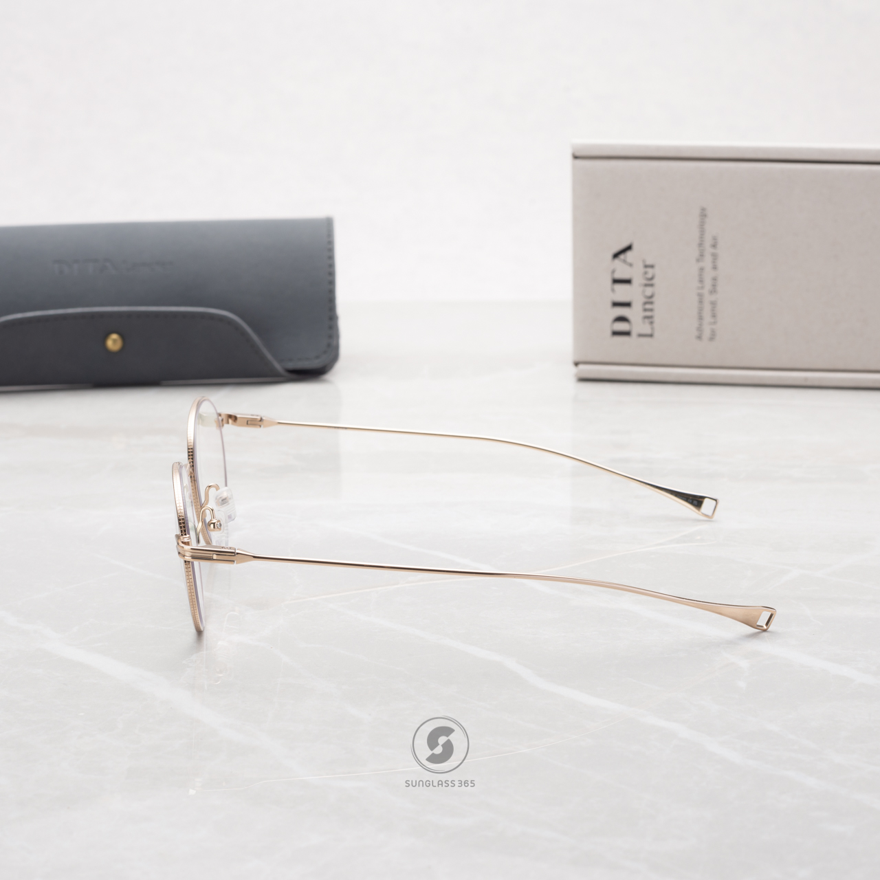 แว่นสายตา DITA LANCIER DLX113 A 01 with Blue Control Lens