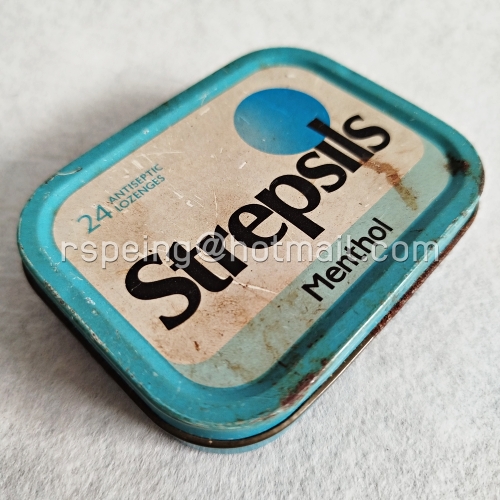 กล่องยาอม Strepsils Menthol