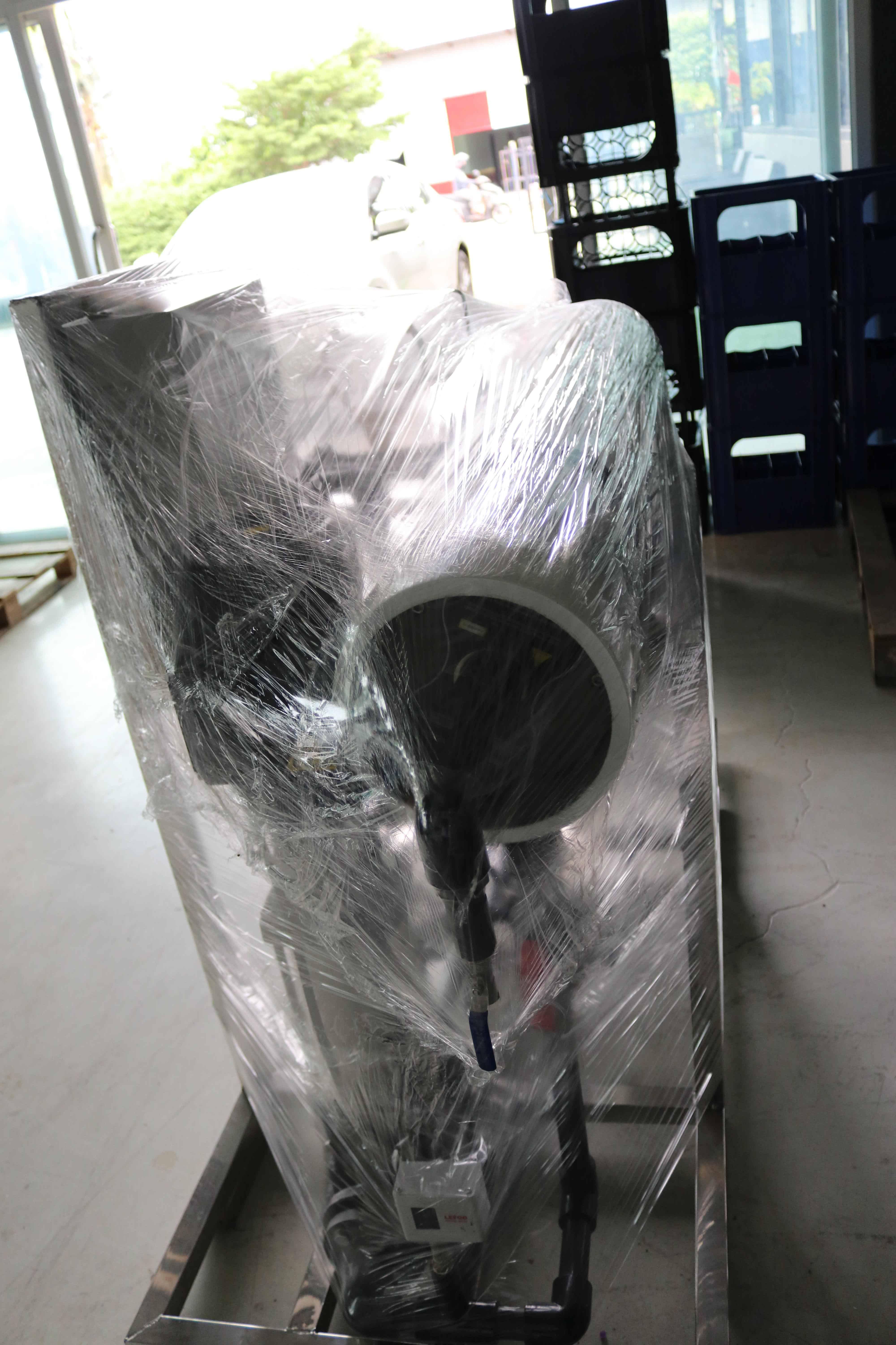 เครื่องกรองน้ำROอุตสาหกรรมกำลังการผลิต 24000ลิตร(1,000 ลิตรต่อชั่วโมง)