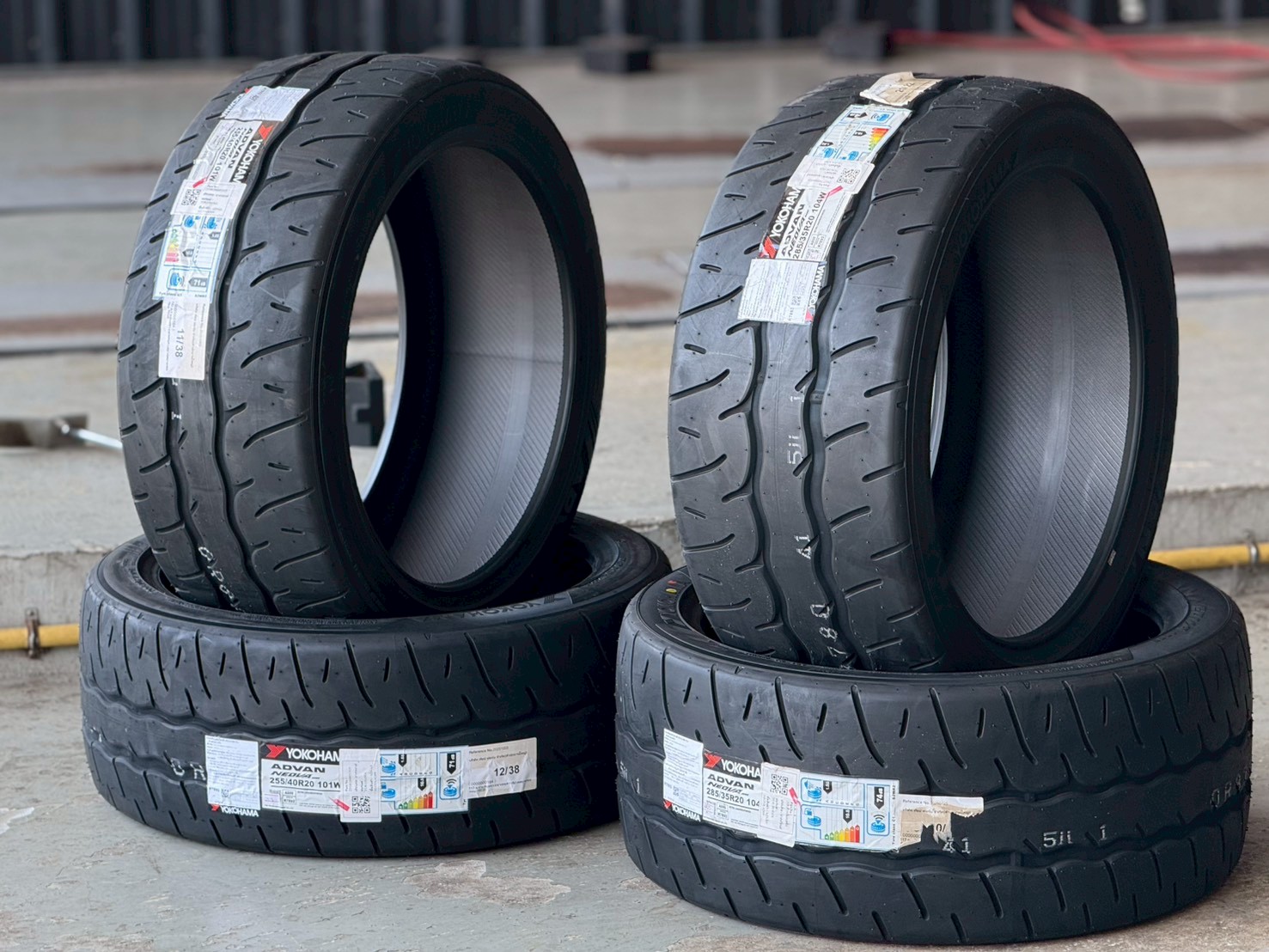 YOKOHAMA ADVAN NEOVA AD09 ขอบ20 สเปคพิเศษ