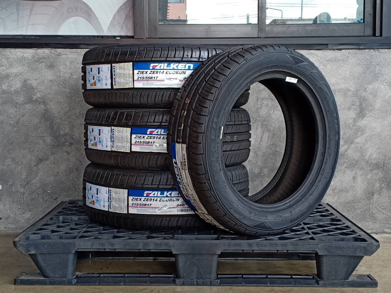 FALKEN 215/55R17 ZIEX ZE914 ECORUN 94W MADE IN THAILAND