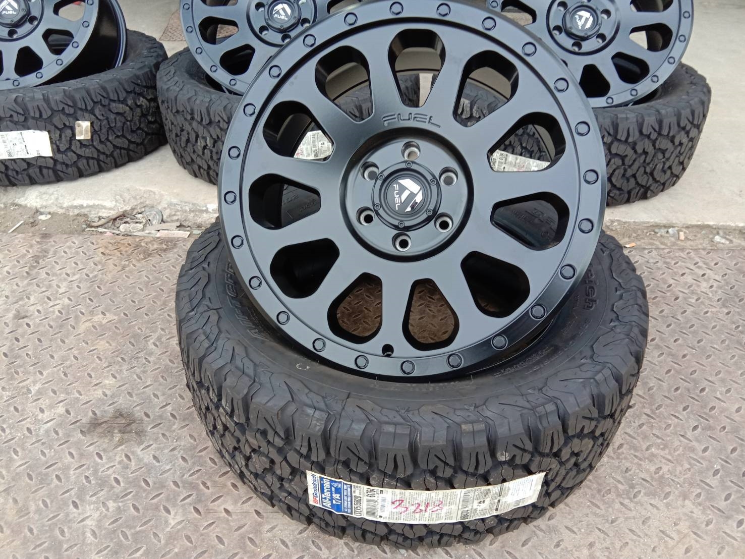 ล้อแท้ FUEL VECTOR D579 ขอบ20