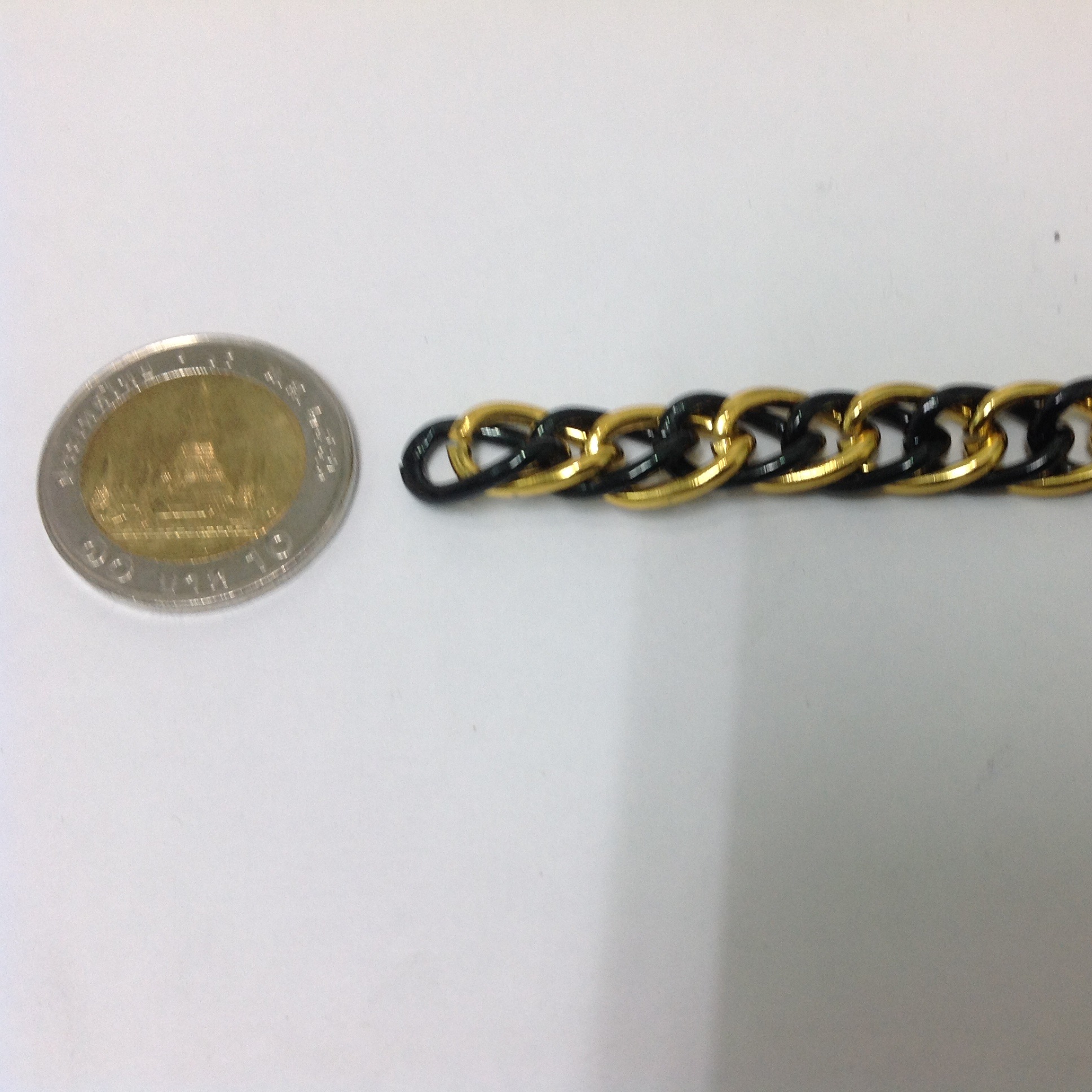 โซ่สลับดำทอง