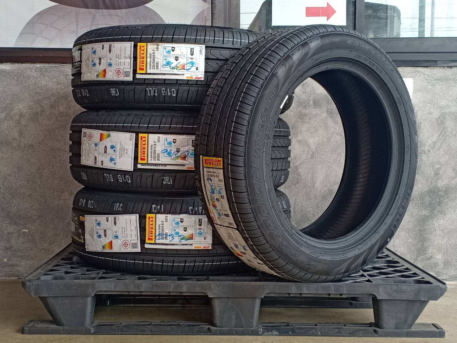 PIRELLI 235/55R19 SCORPION VERDE R-F MOE 101V MADE IN ROMANIA