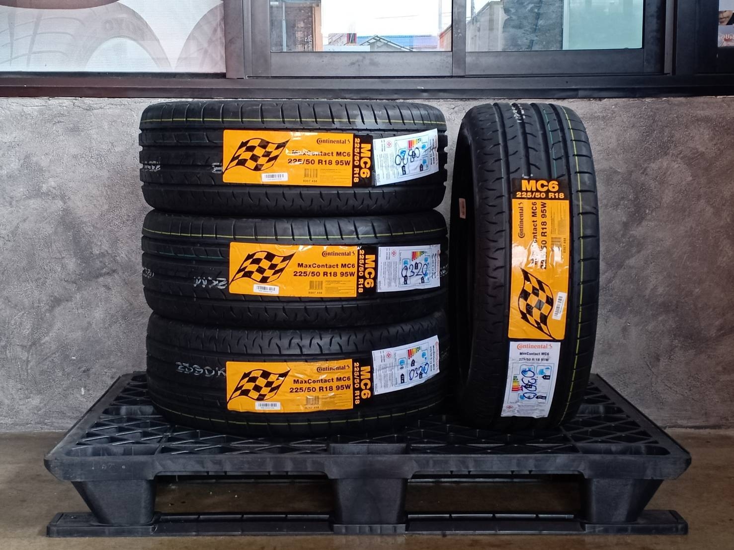 CONTINENTAL 225/50R18 CONTACT MC6 95W MADE IN MALAYSIA