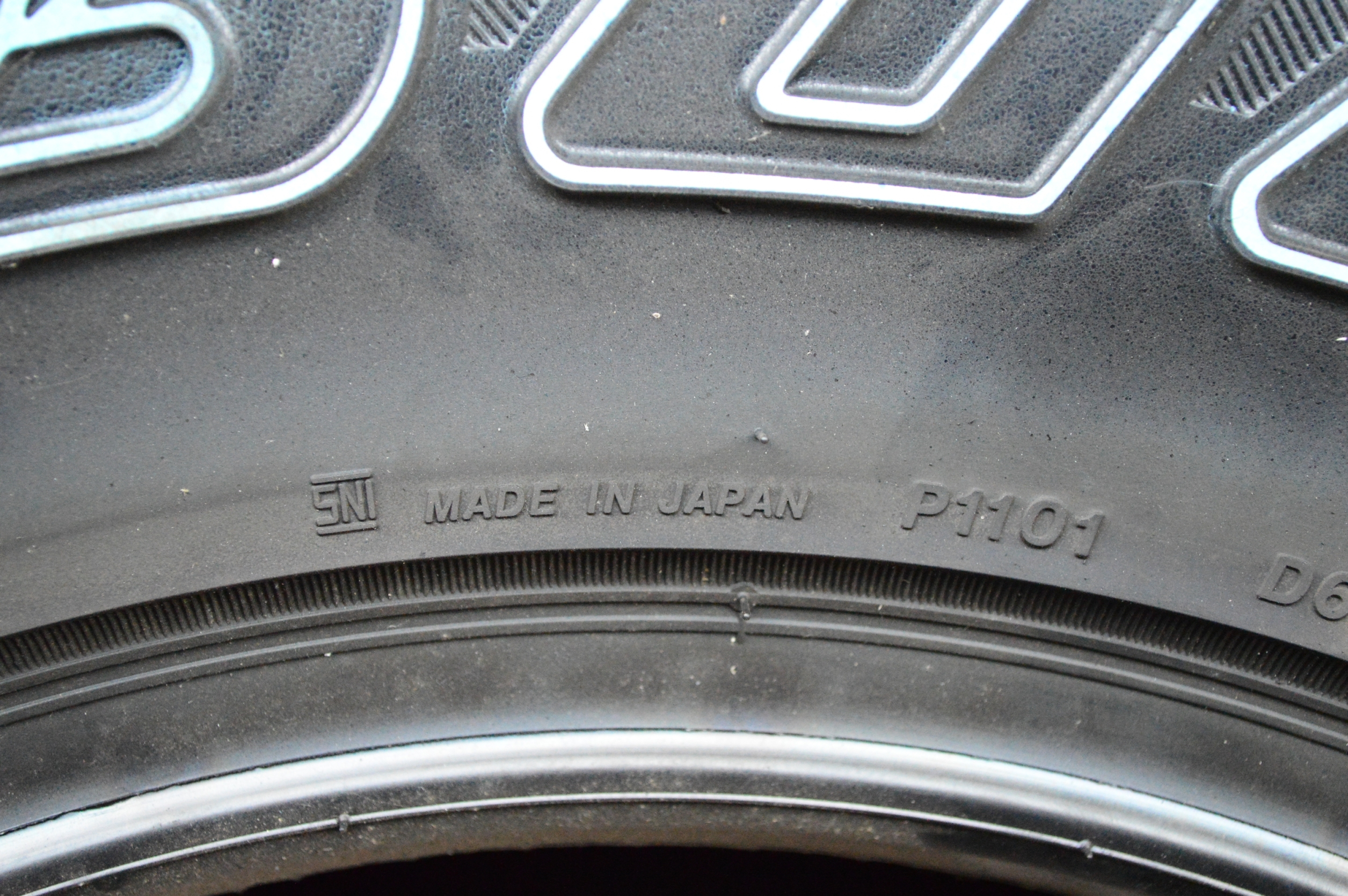 BRIDGESTONE DUELER AT 697 275/70-16 ยางญี่ปุ่น ปี16 เส้น 5500 ปกติ 9800 ลดราคาสุดคุ้ม