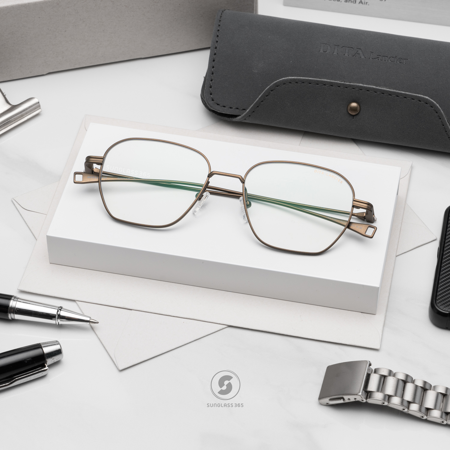แว่นสายตา DITA LANCIER DLX123 A 02 with Blue Control Lens