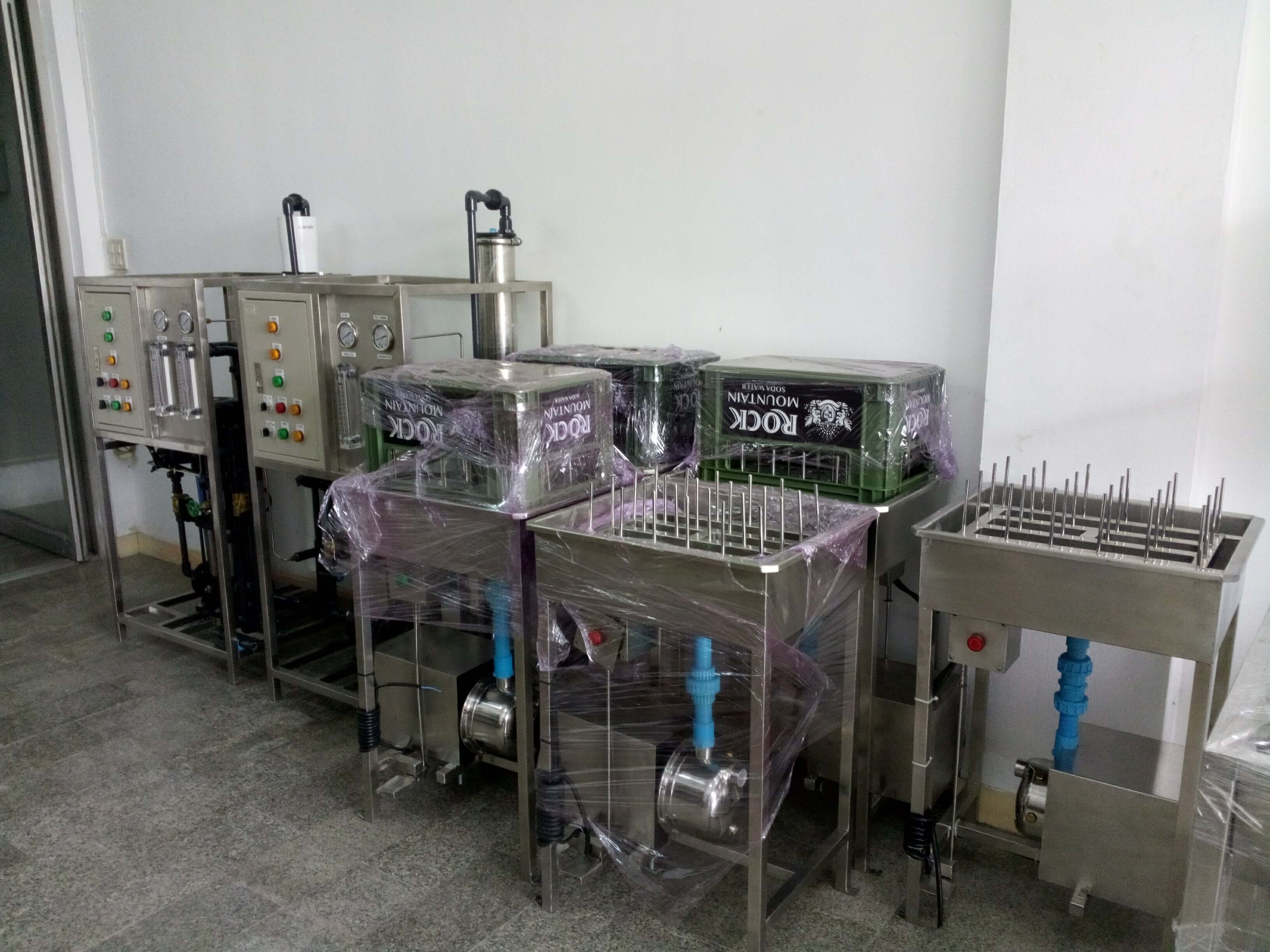 เครื่องล้างขวดล้างถัง(เรซิ่น)