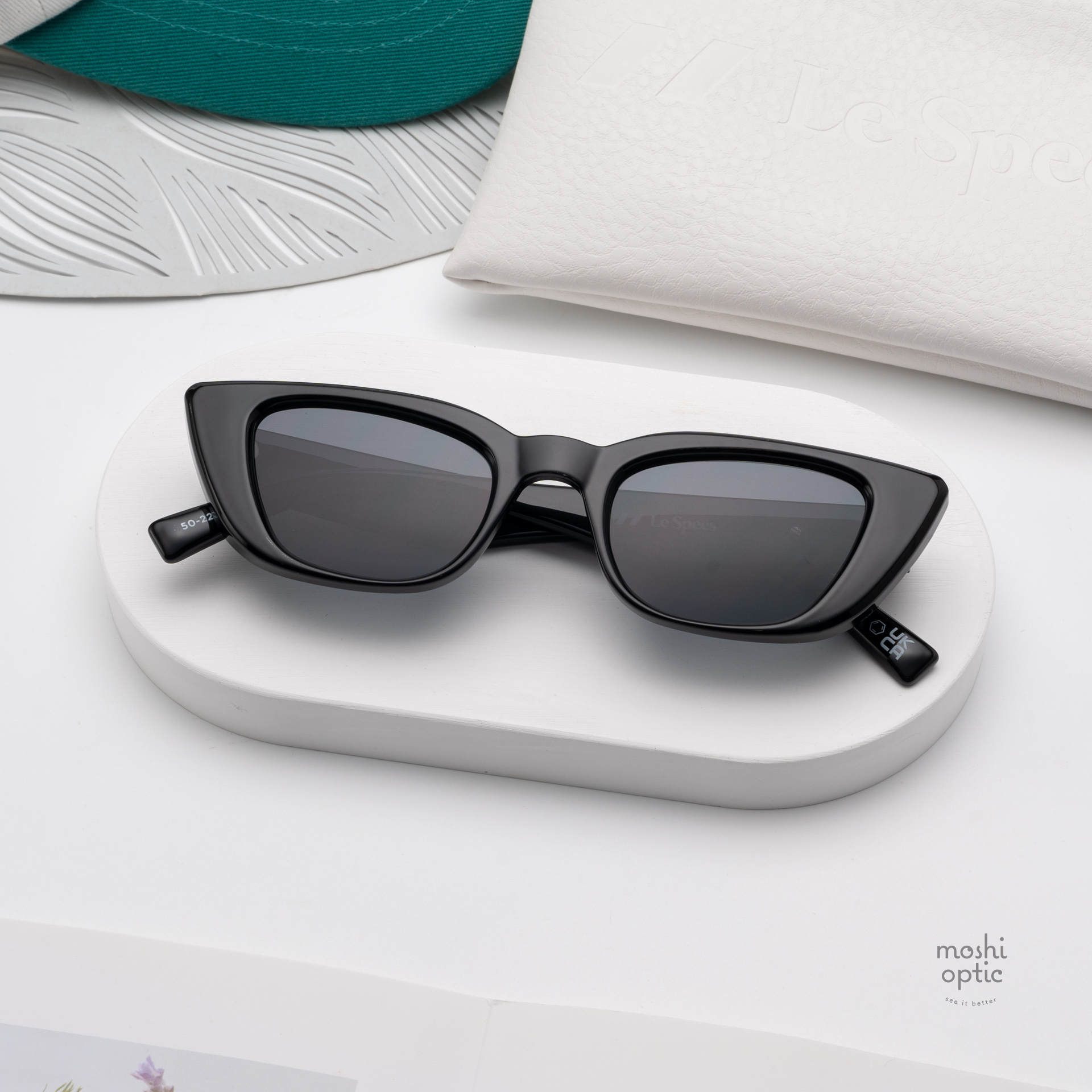 แว่นกันแดด Le Specs LSP2552118 DREAM LOVER Black