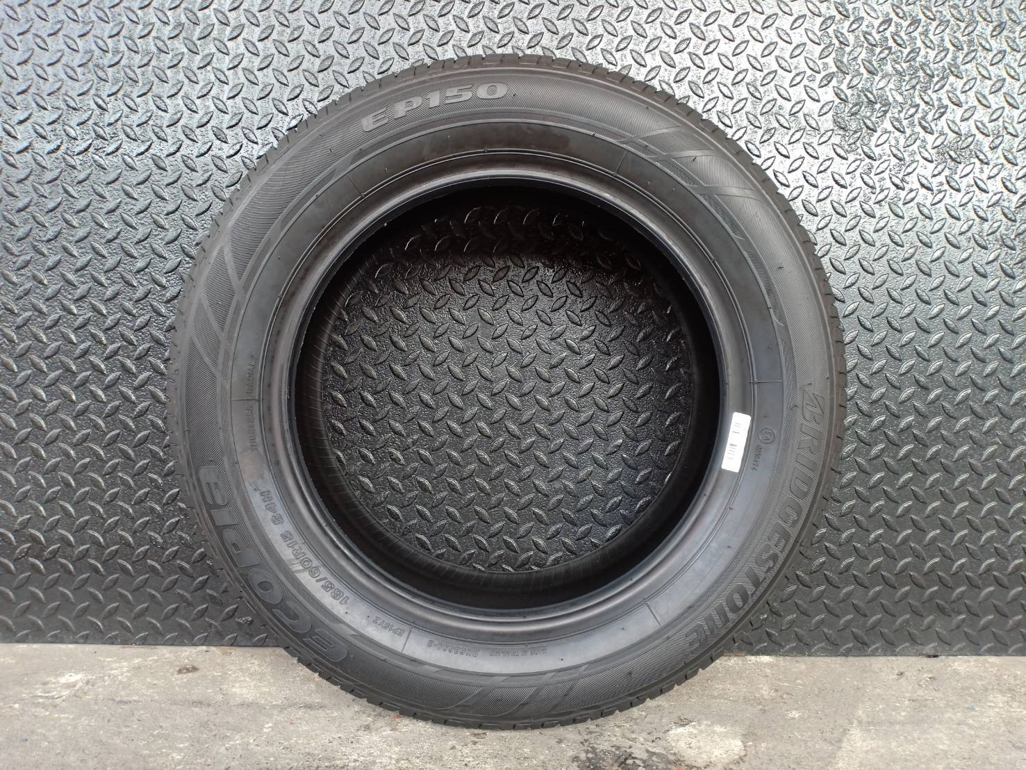 ยางเข้าใหม่ ลดราคา BRIDGESTONE EP150 185/60R18 84H Y19