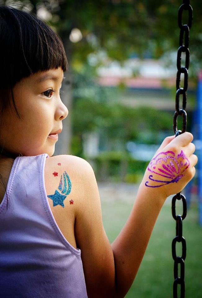 เพ้นท์กากเพชร กลิตเตอร์ glittertattoo เพ้นท์หน้ากากเพชร ปาร์ตี้ SD3