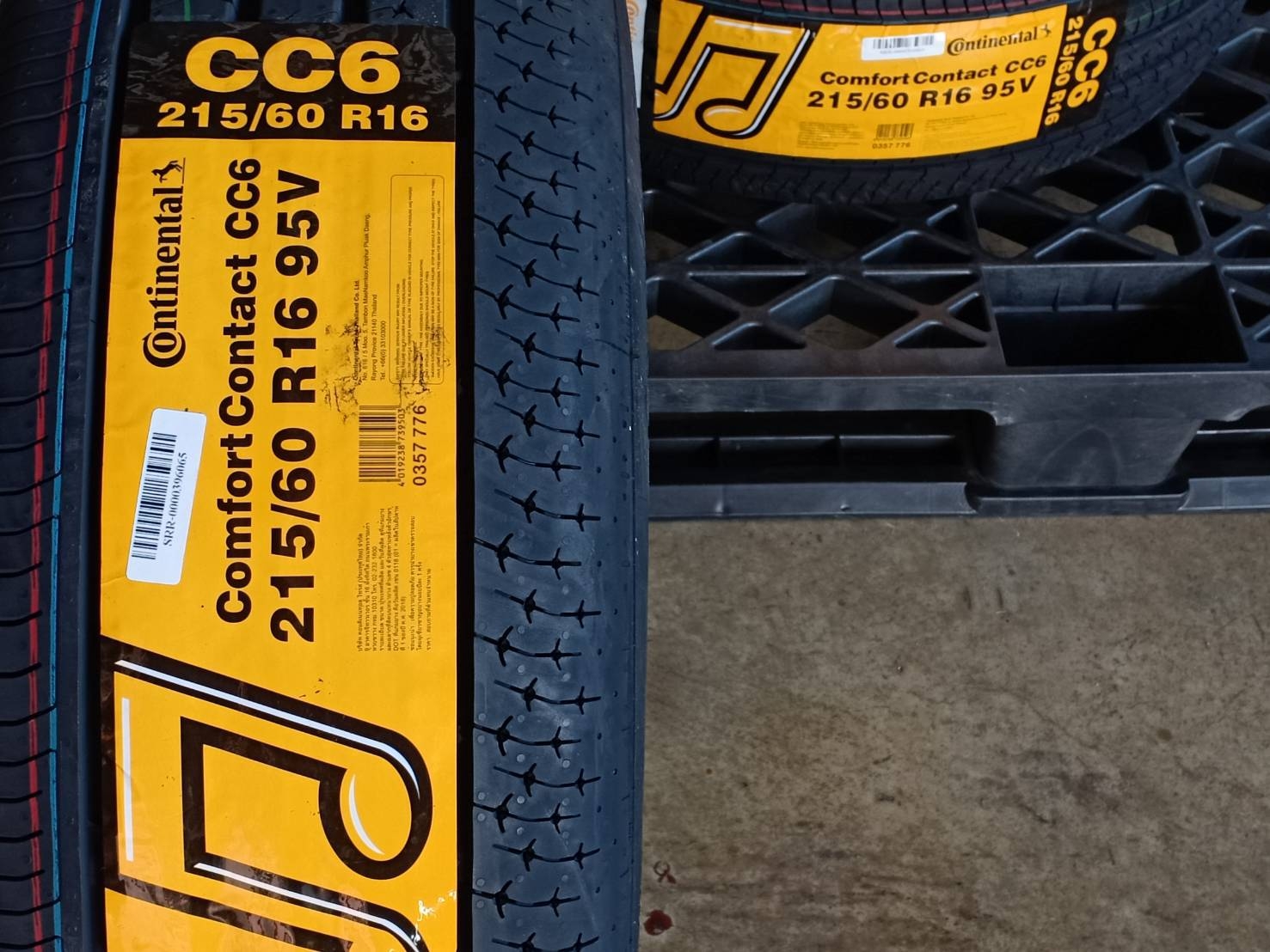 CONTINENTAL 215/60R16 CONTACT CC6 ต้องการส่วนลดราคาพิเศษ กรุณาสอบถาม