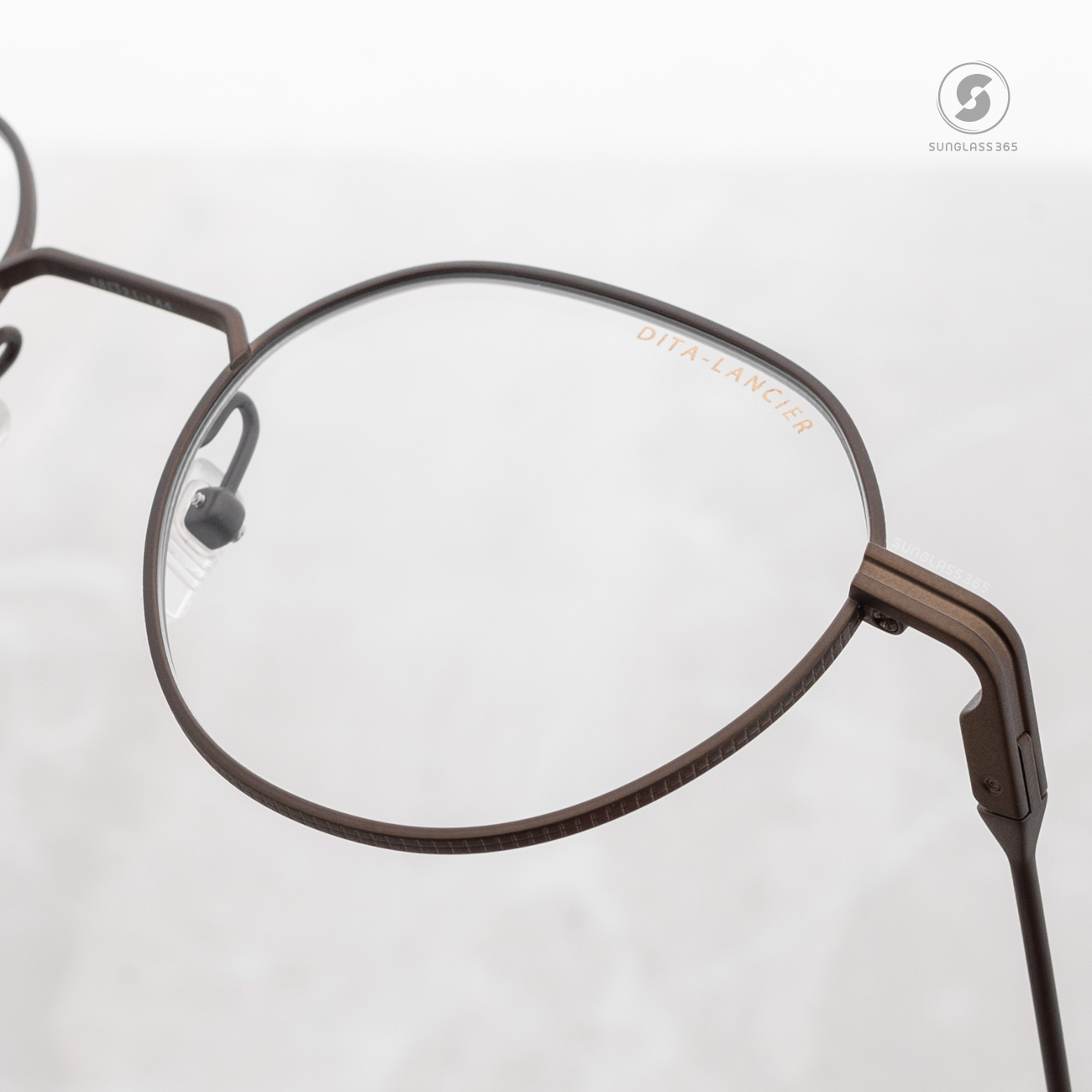 แว่นสายตา DITA LANCIER DLX117 A 02 with Blue Control Lens