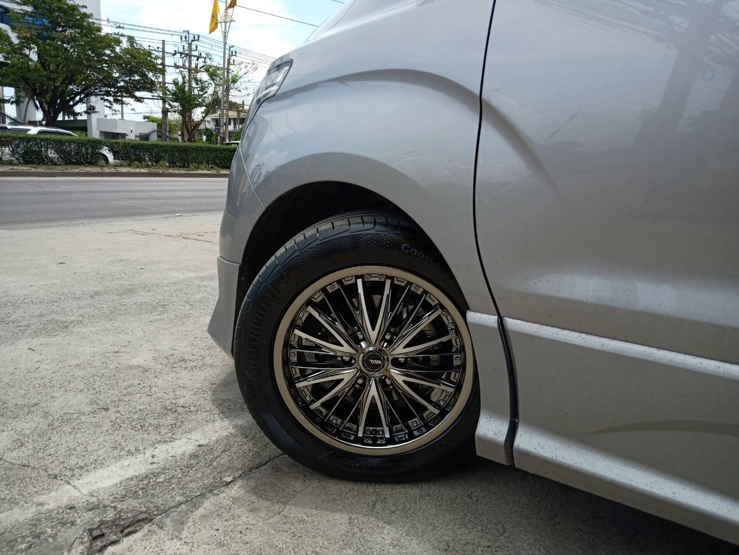 ล้อใหม่ สำหรับ HYUNDAI H1 ขอบ18 ใส่ตรงรุ่น ไม่มีล้น