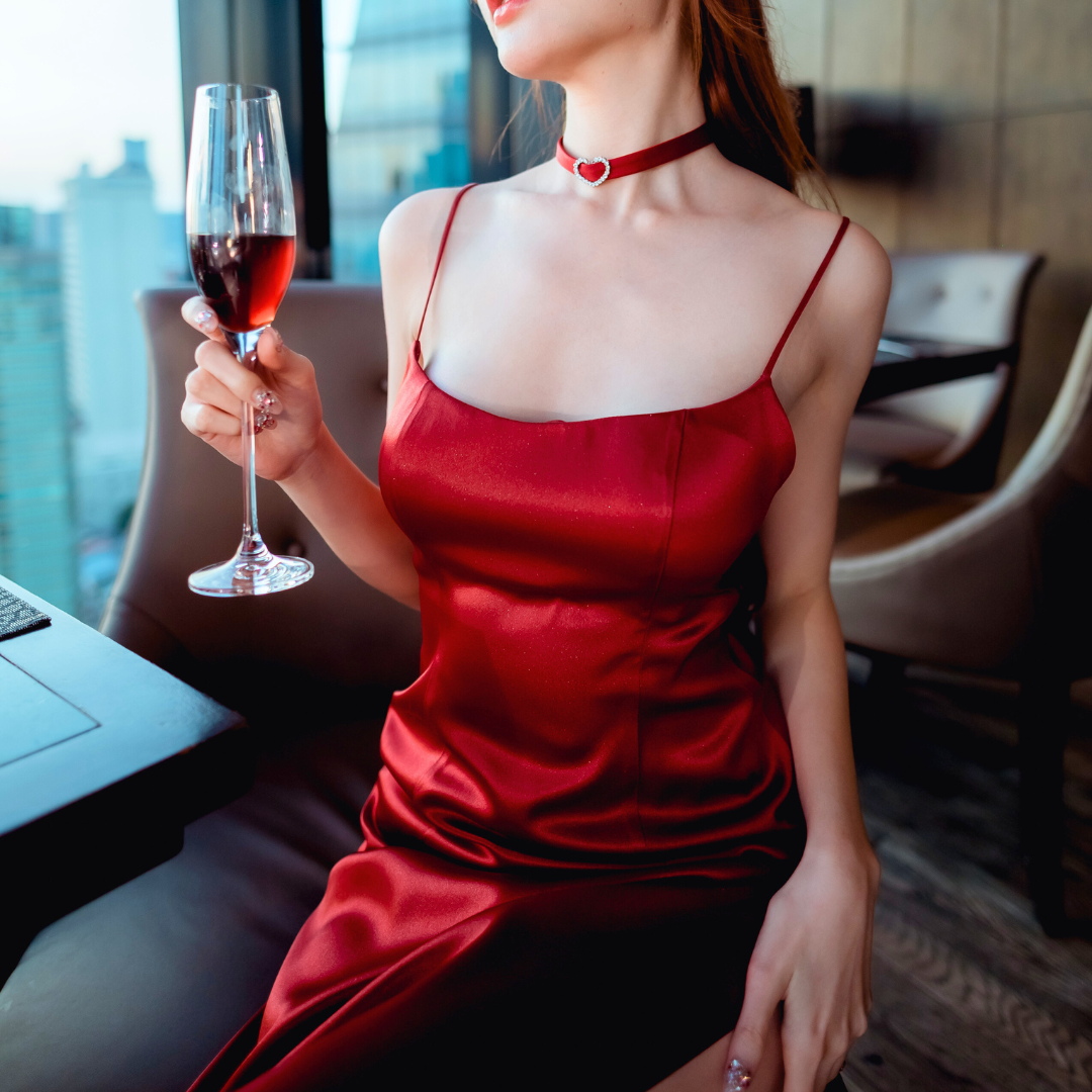 Lism D-083 Satin Luxe Slit Dress เดรสซาตินยาวผ่าข้างสุดหรู