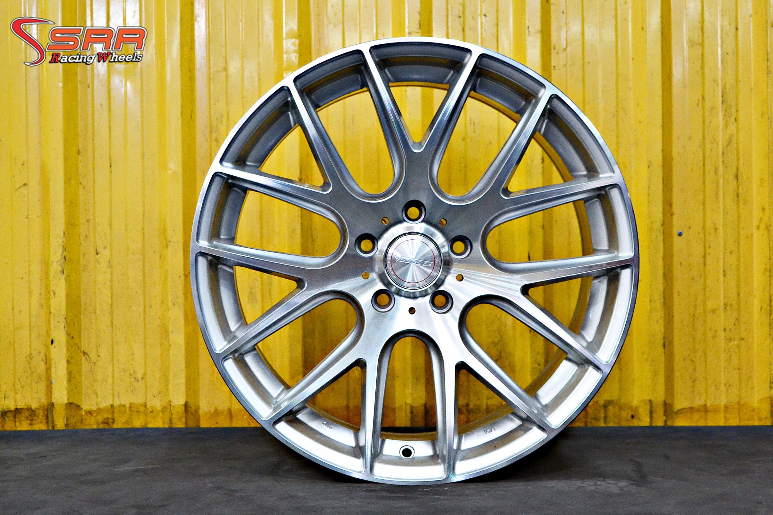 ล้อมาใหม่ ใส่ BMW ขอบ19 ลาย R7X