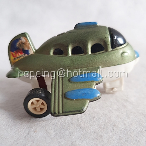 เครื่องบินของเล่น UN Superior สีเขียว